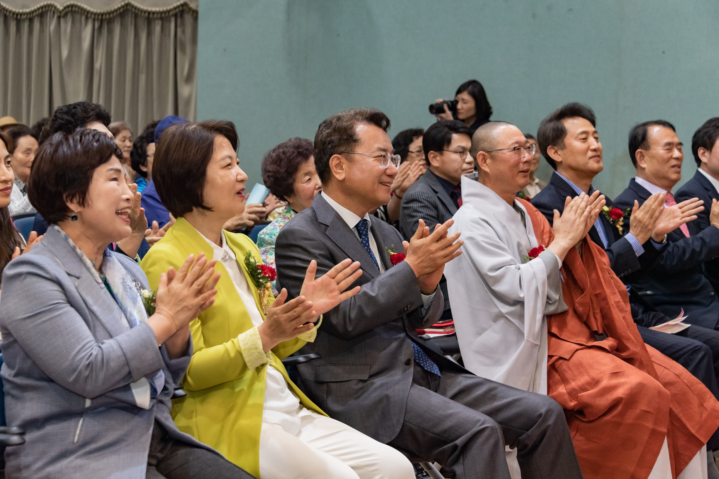 20190509-어버이날 기념식 및 경로축제-효사랑 나누기 한마당 20190509-41525_S_131932.jpg