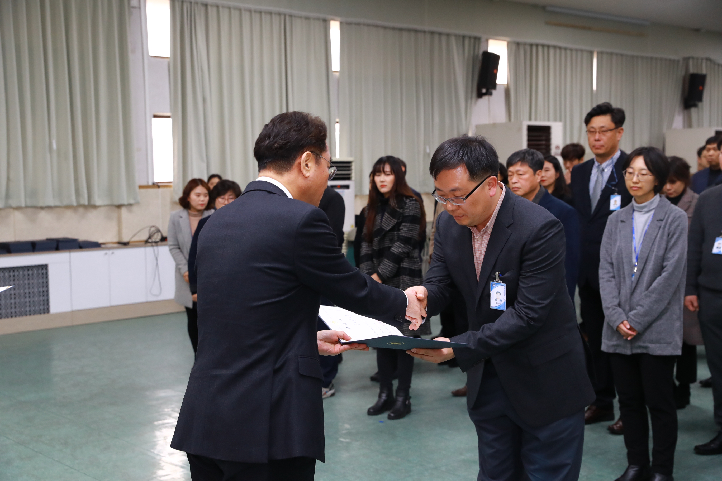 20190107-7급이하 및 신규직원 발령장 수여식  IB1_8031.JPG