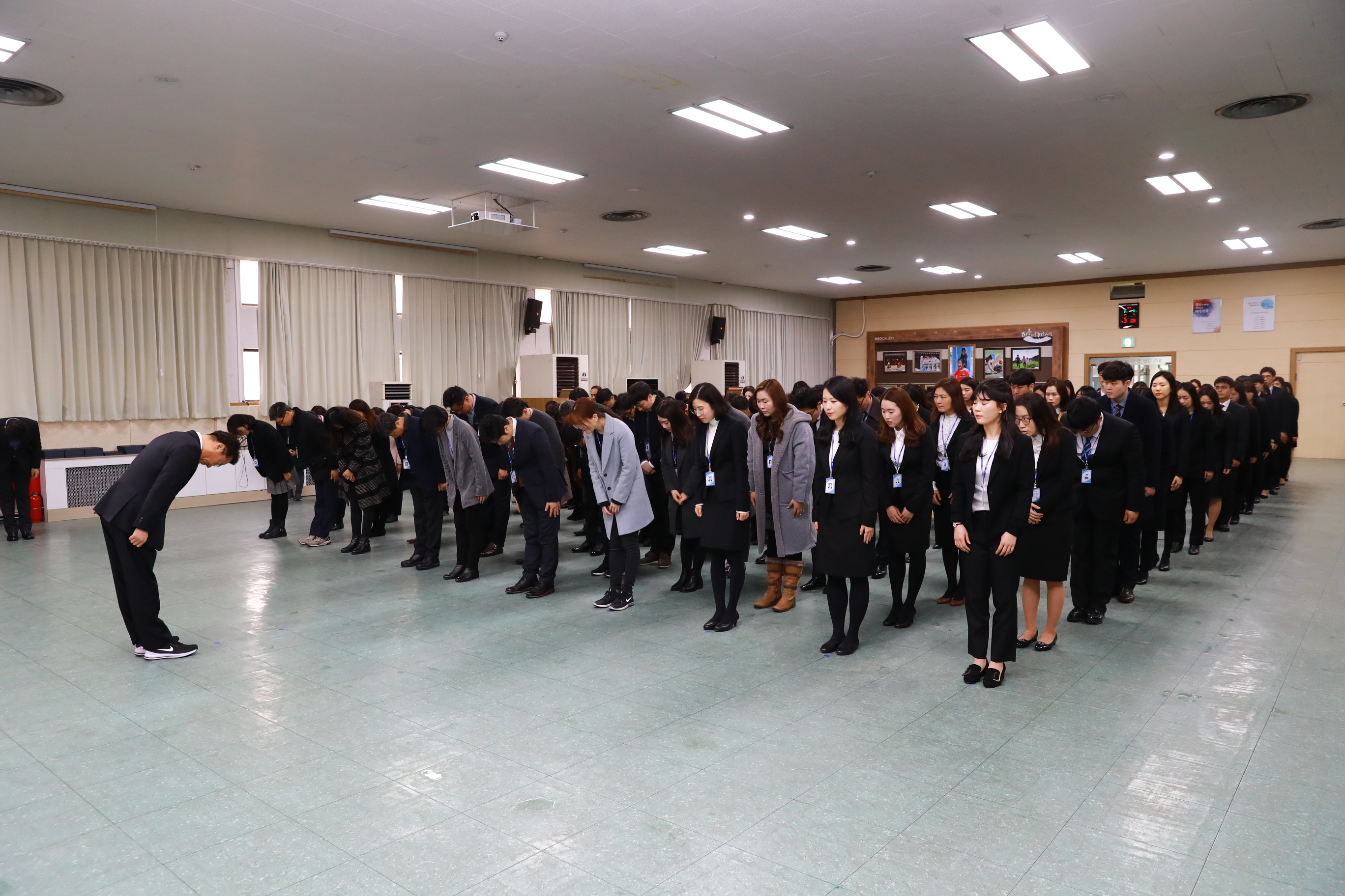 20190107-7급이하 및 신규직원 발령장 수여식  IB1_8011.JPG