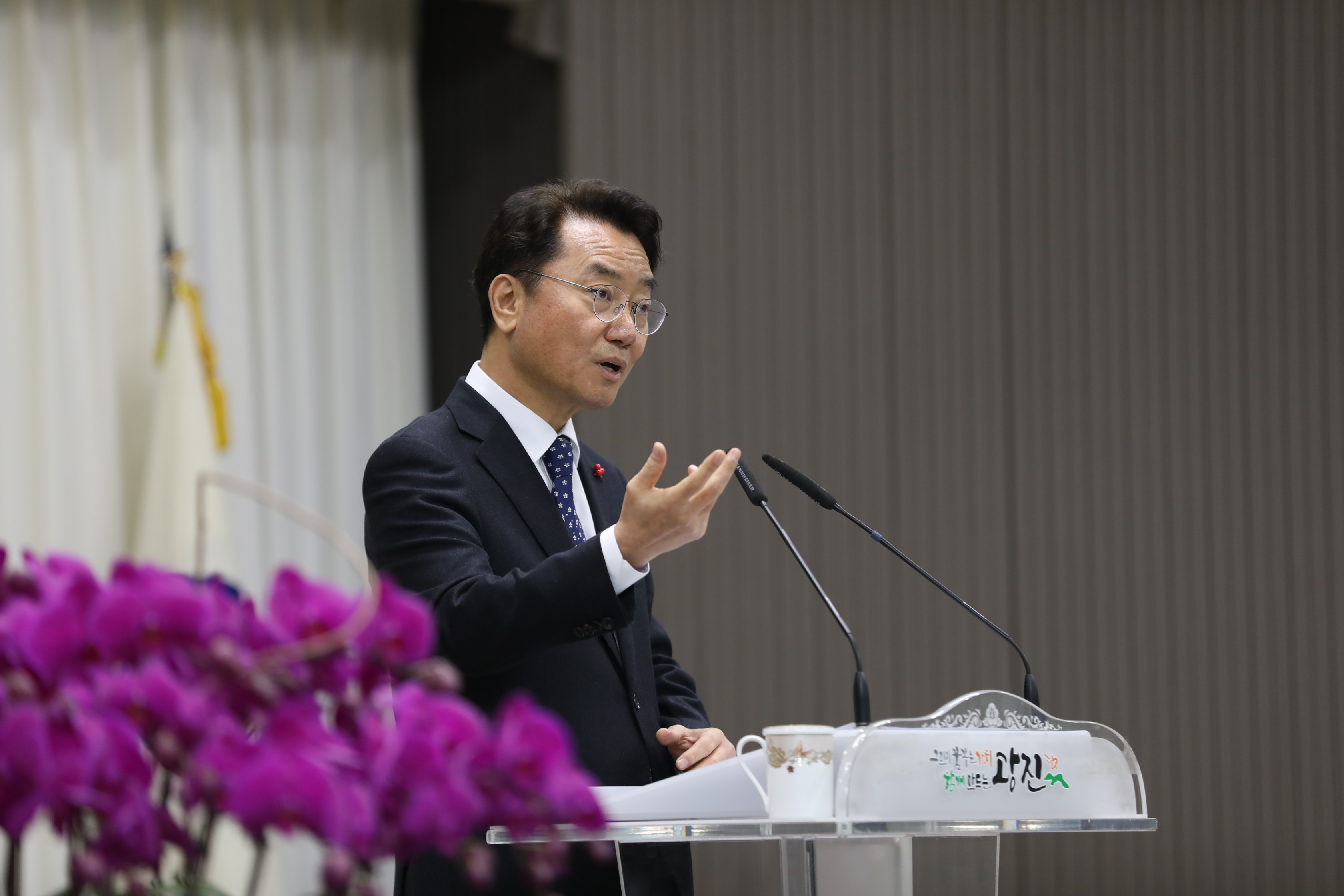 20190107-7급이하 및 신규직원 발령장 수여식  IB5_9951.JPG