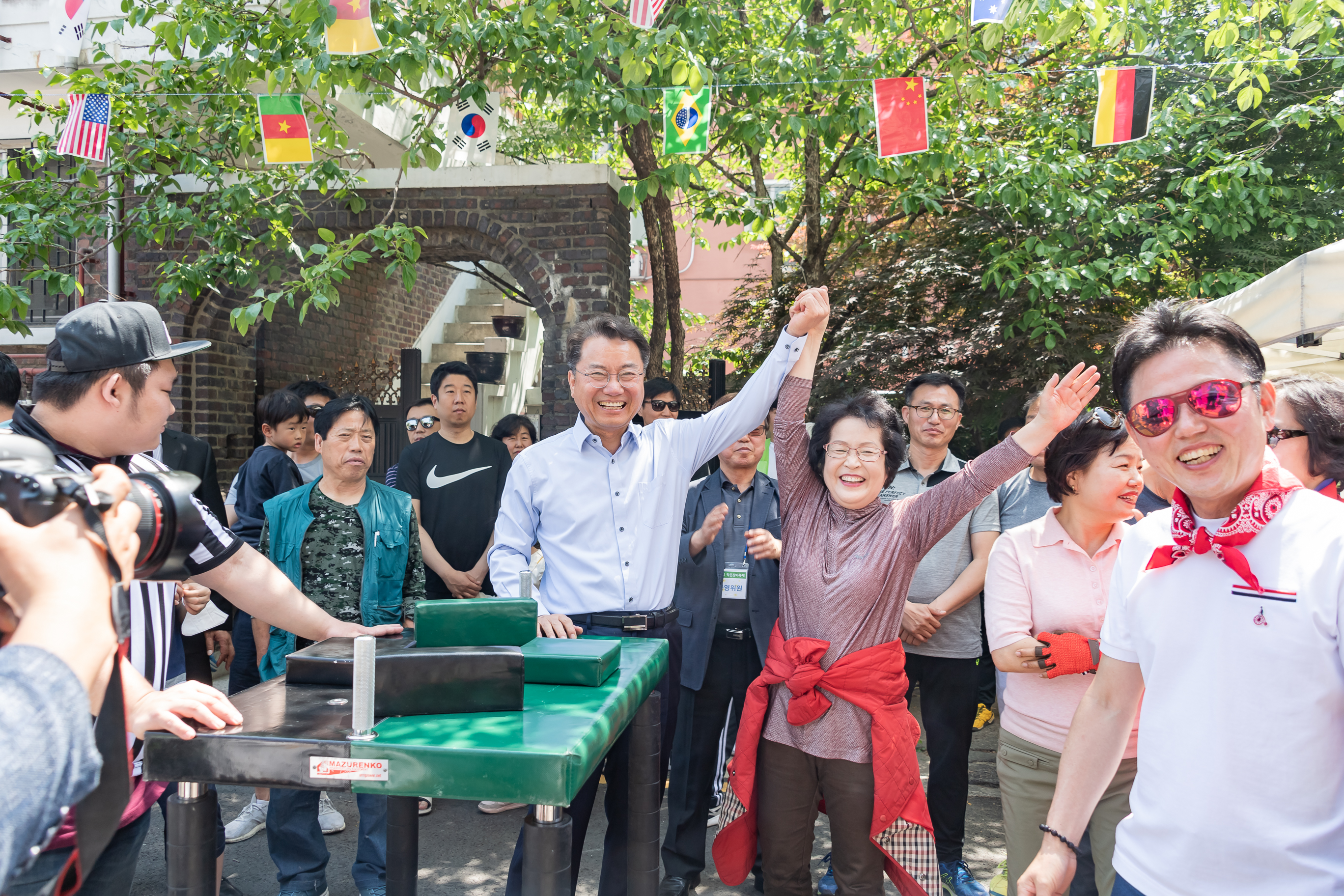 20190511-제3회 장미축제-자양3동 20190511-45244_S_112007.jpg