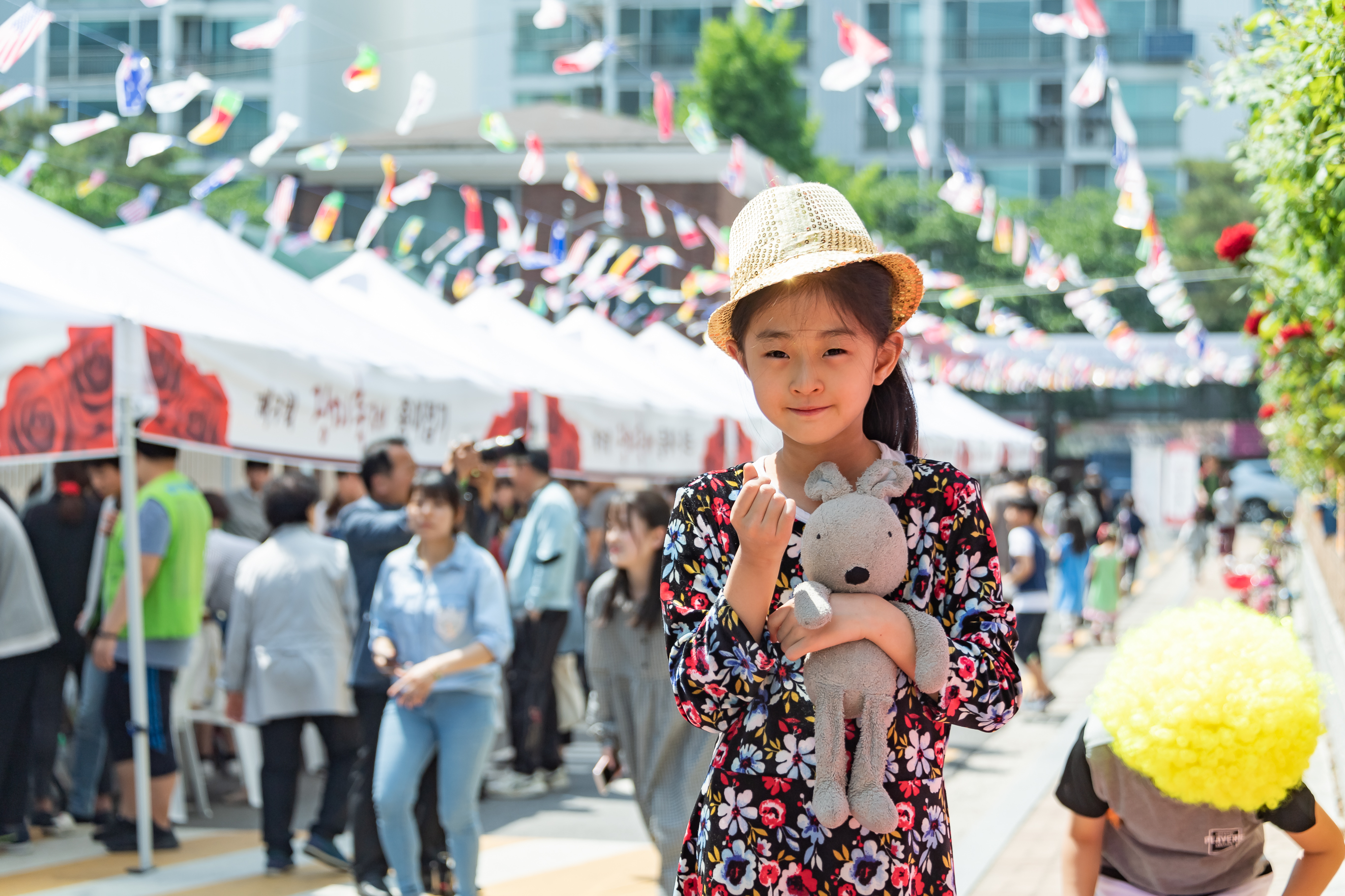 20190511-제3회 장미축제-자양3동 20190511-45446_S_112016.jpg