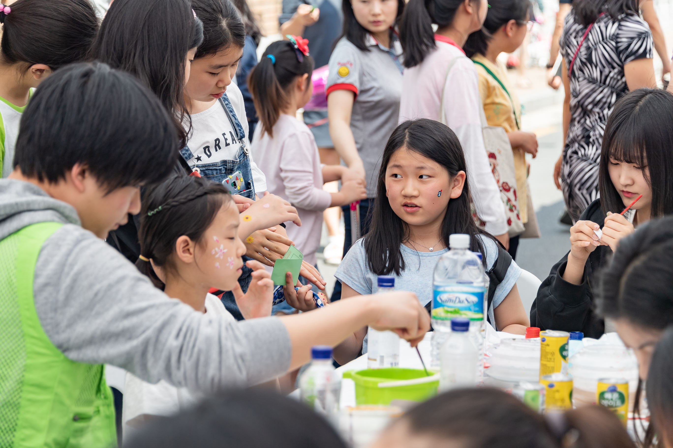 20190511-제3회 장미축제-자양3동 20190511-45457_S_112018.jpg