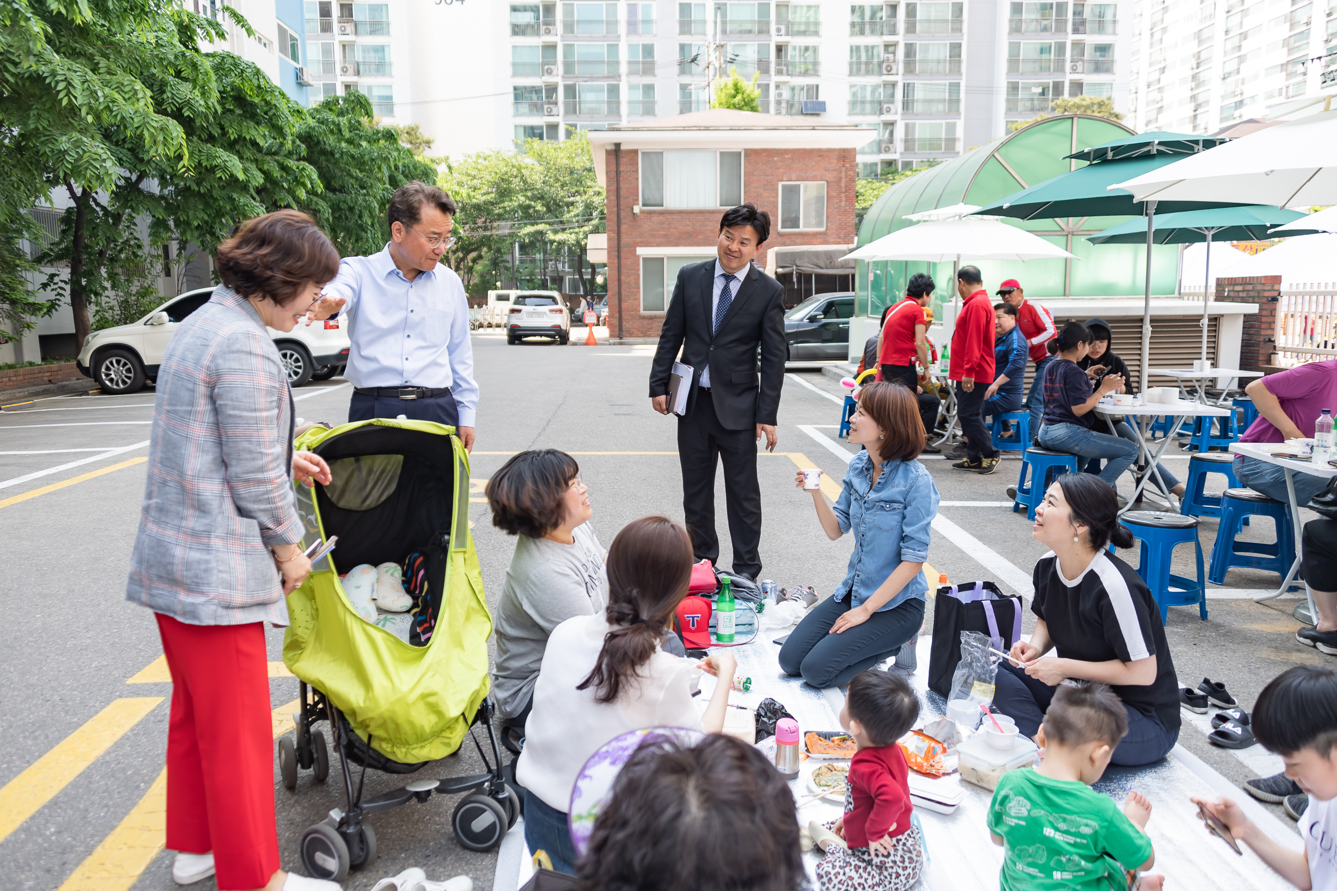 20190511-제3회 장미축제-자양3동 20190511-45492_S_112019.jpg
