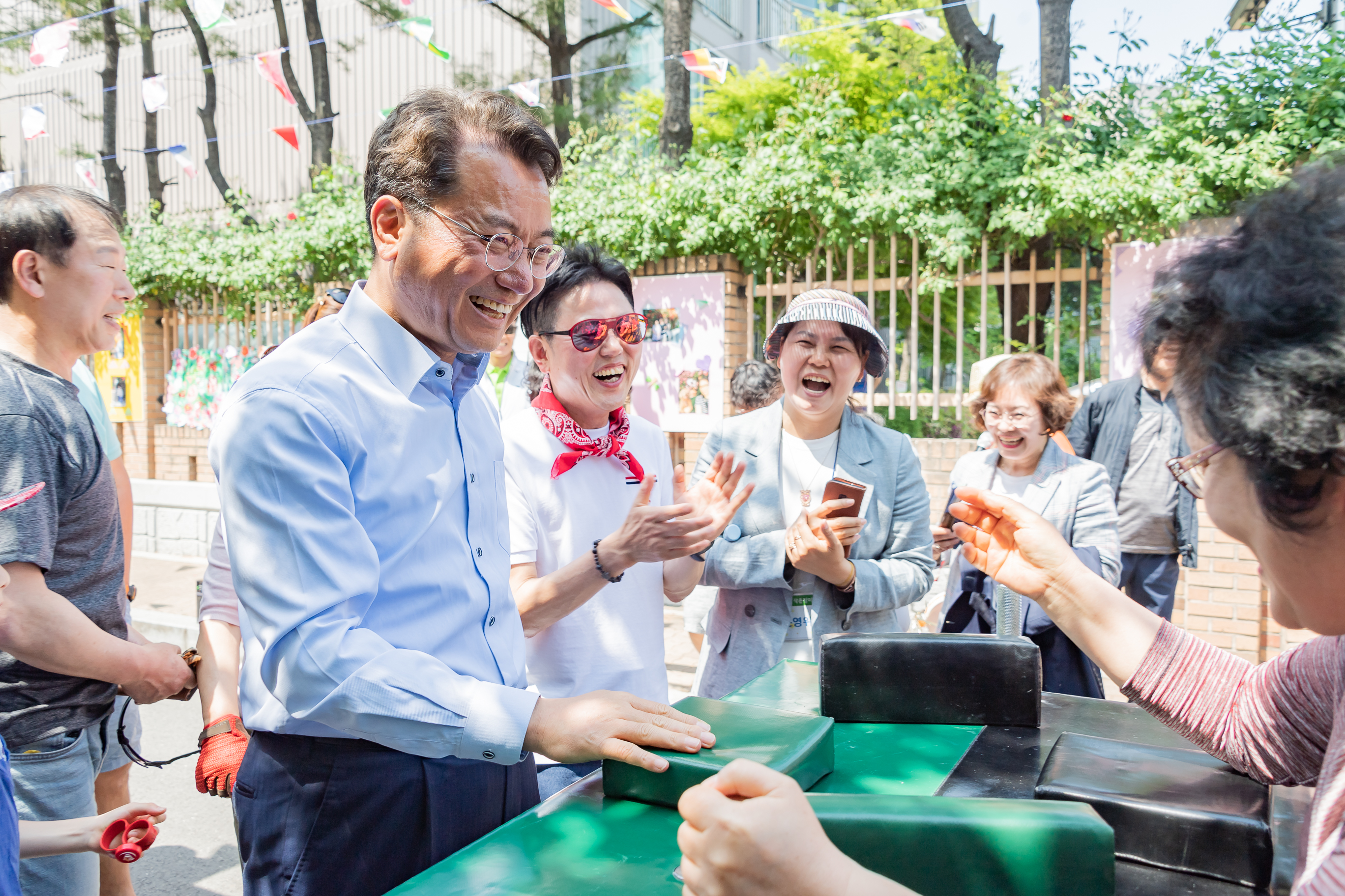 20190511-제3회 장미축제-자양3동 20190511-45182_S_112005.jpg