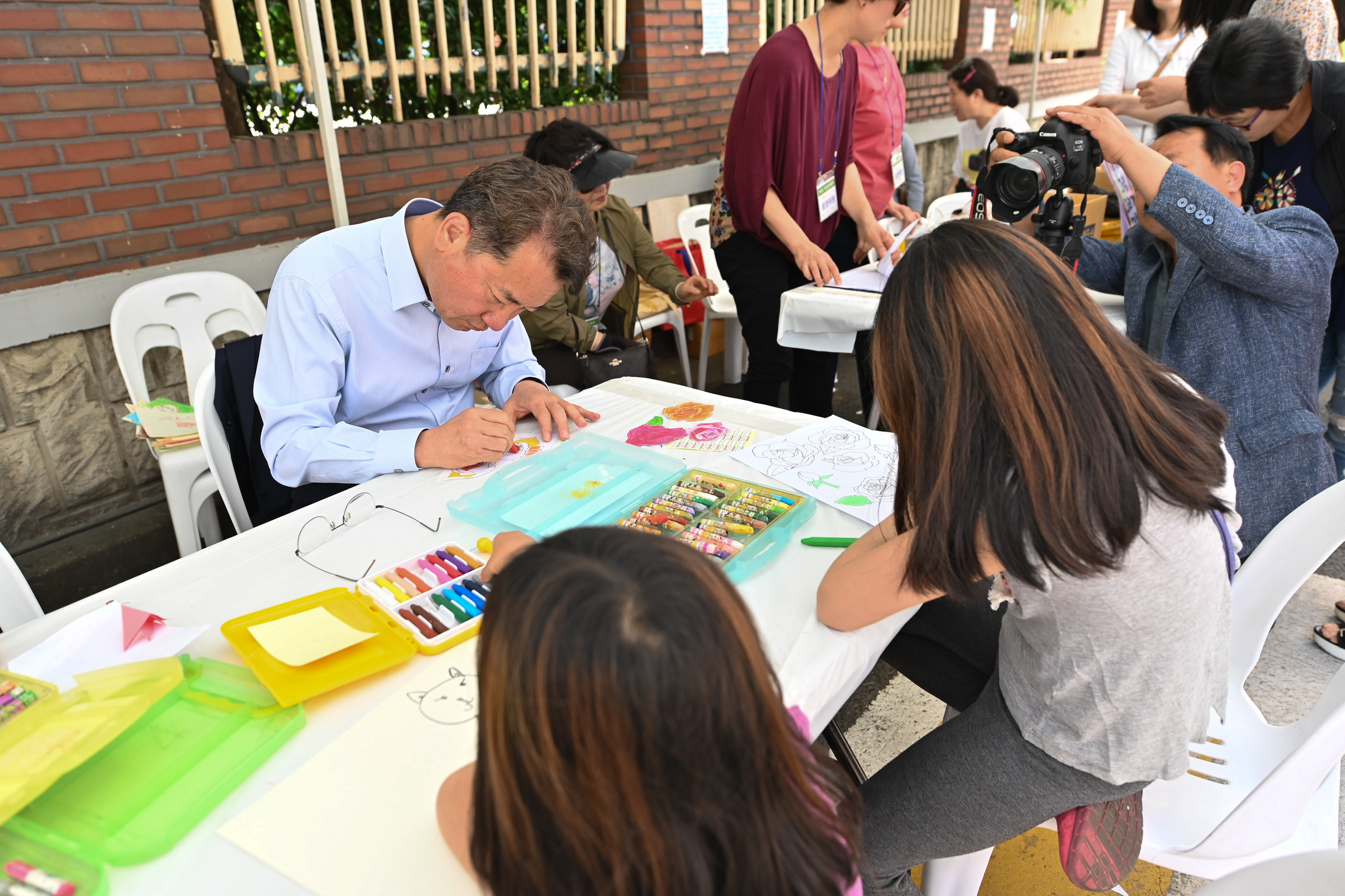 20190511-제3회 장미축제-자양3동 20190511-46778_S_112038.jpg