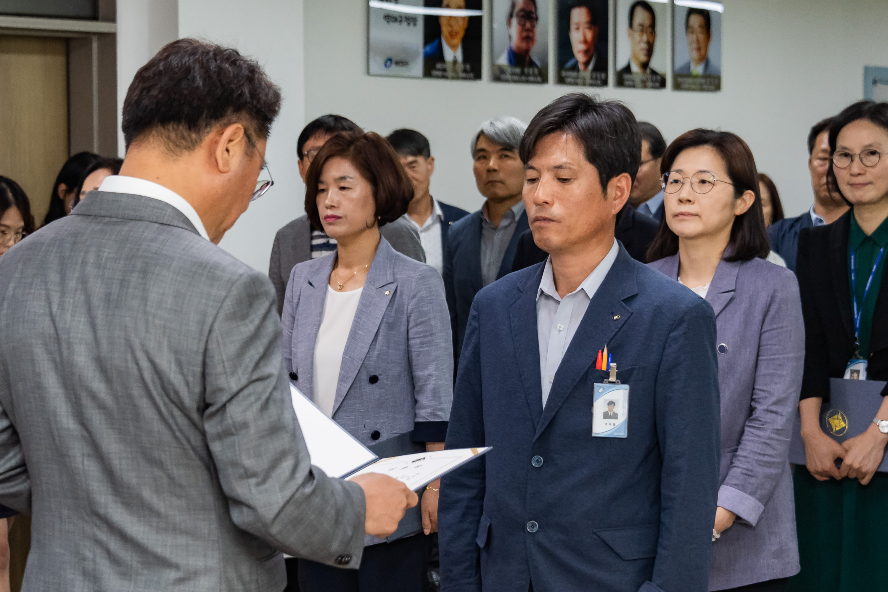 20190625-6급이상 공무원 발령장 수여식 20190625-84169_S_164412.jpg
