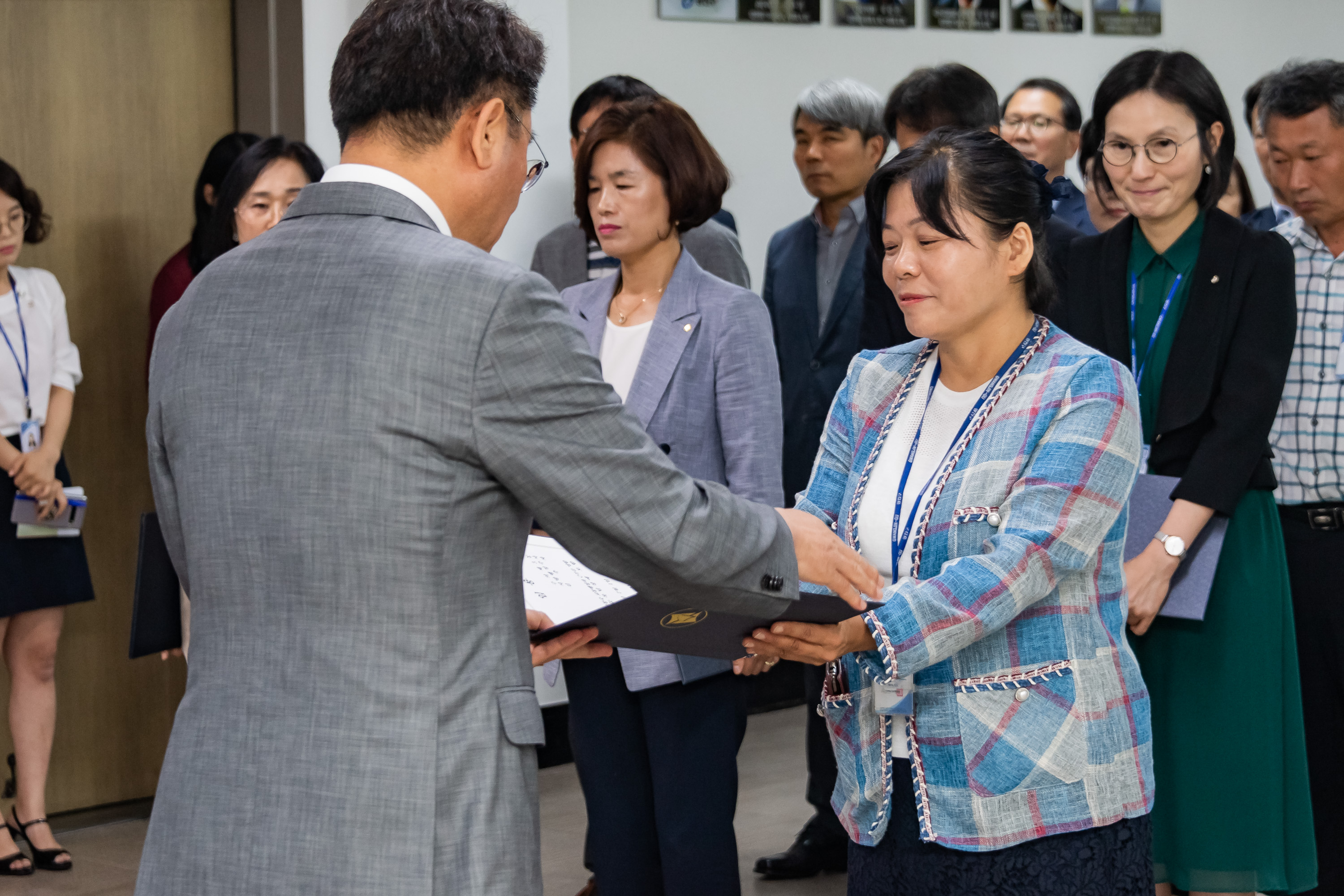 20190625-6급이상 공무원 발령장 수여식 20190625-84203_S_164415.jpg