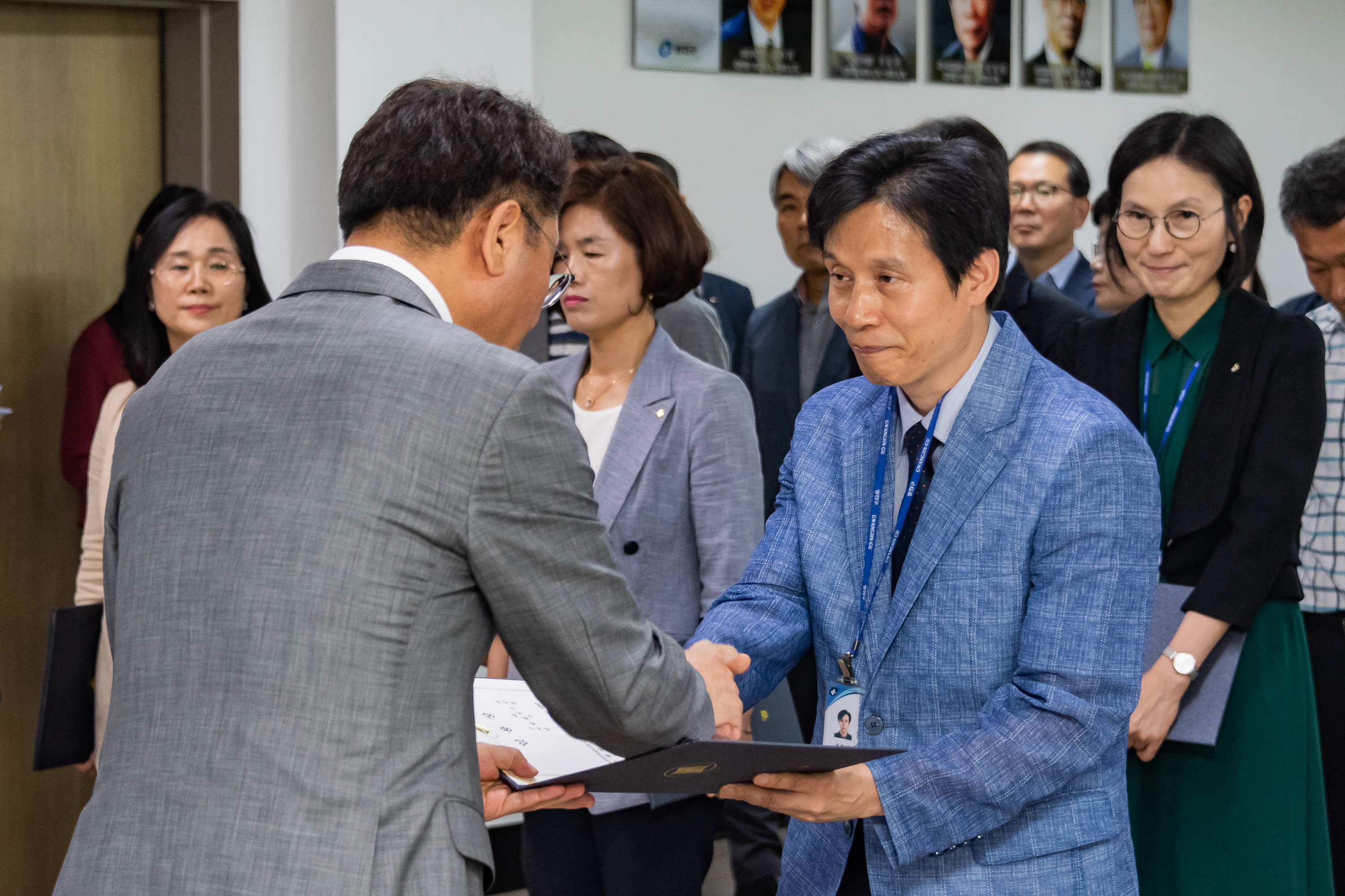 20190625-6급이상 공무원 발령장 수여식 20190625-84212_S_164416.jpg