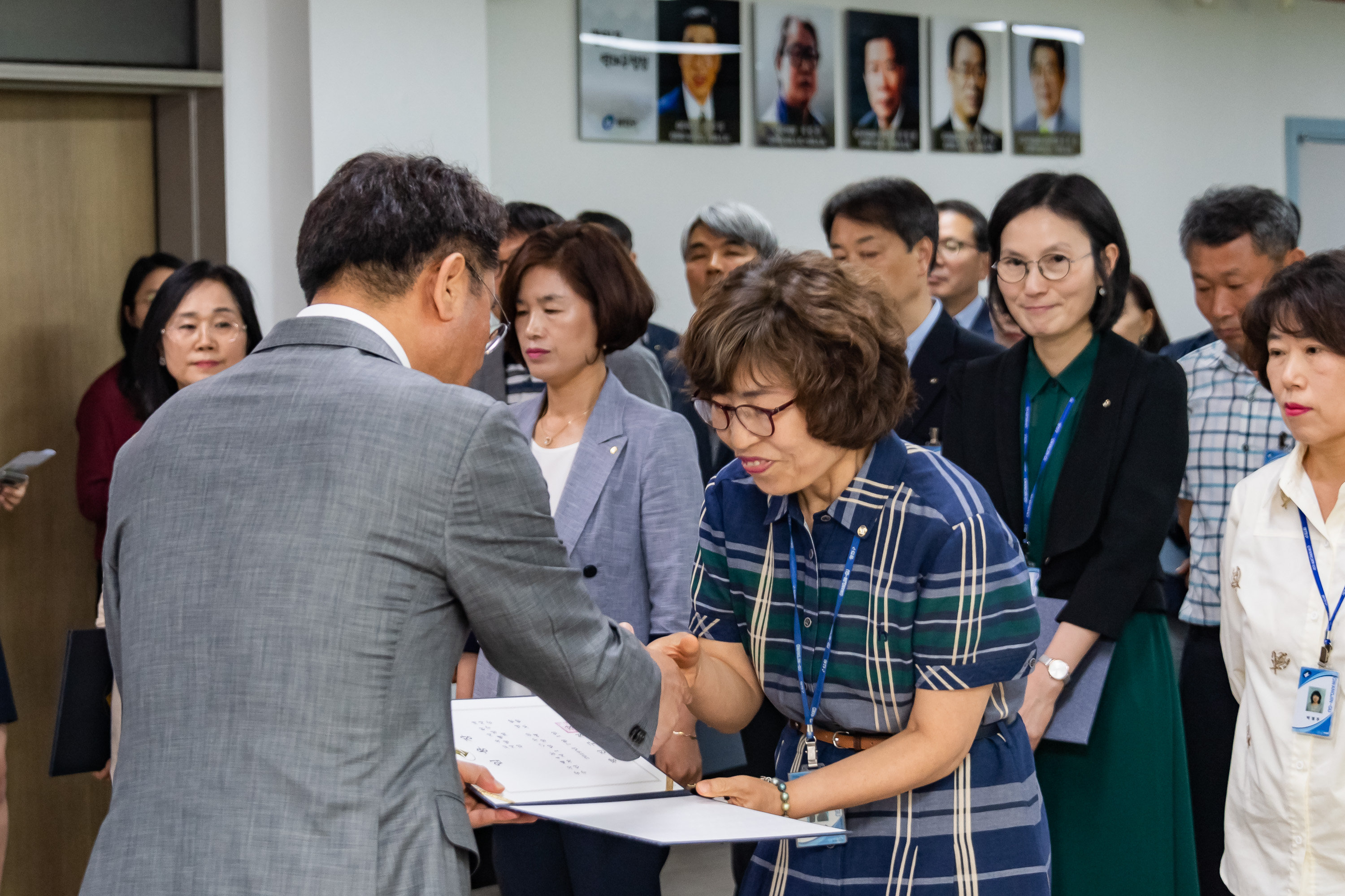 20190625-6급이상 공무원 발령장 수여식 20190625-84247_S_164418.jpg