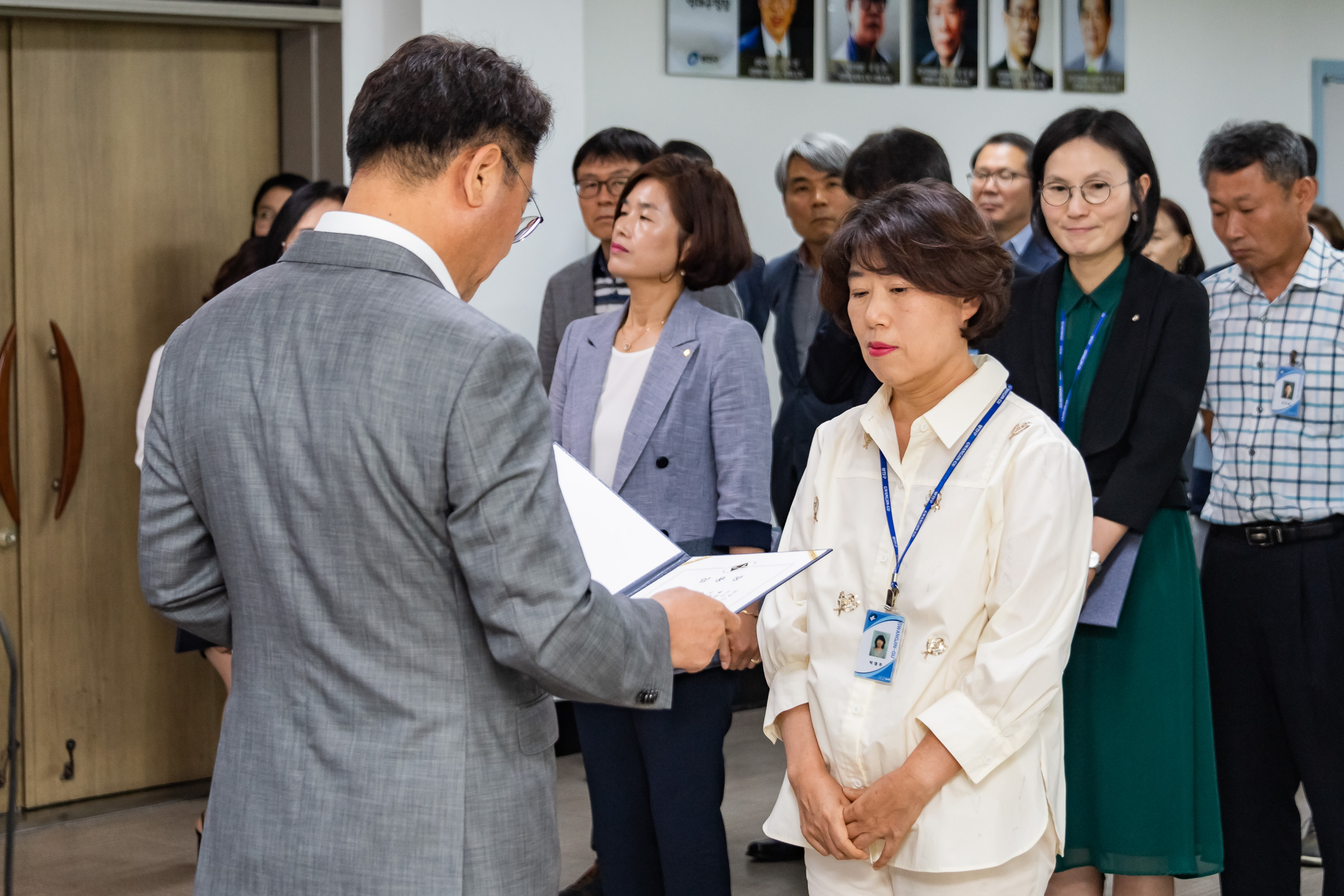 20190625-6급이상 공무원 발령장 수여식 20190625-84250_S_164418.jpg