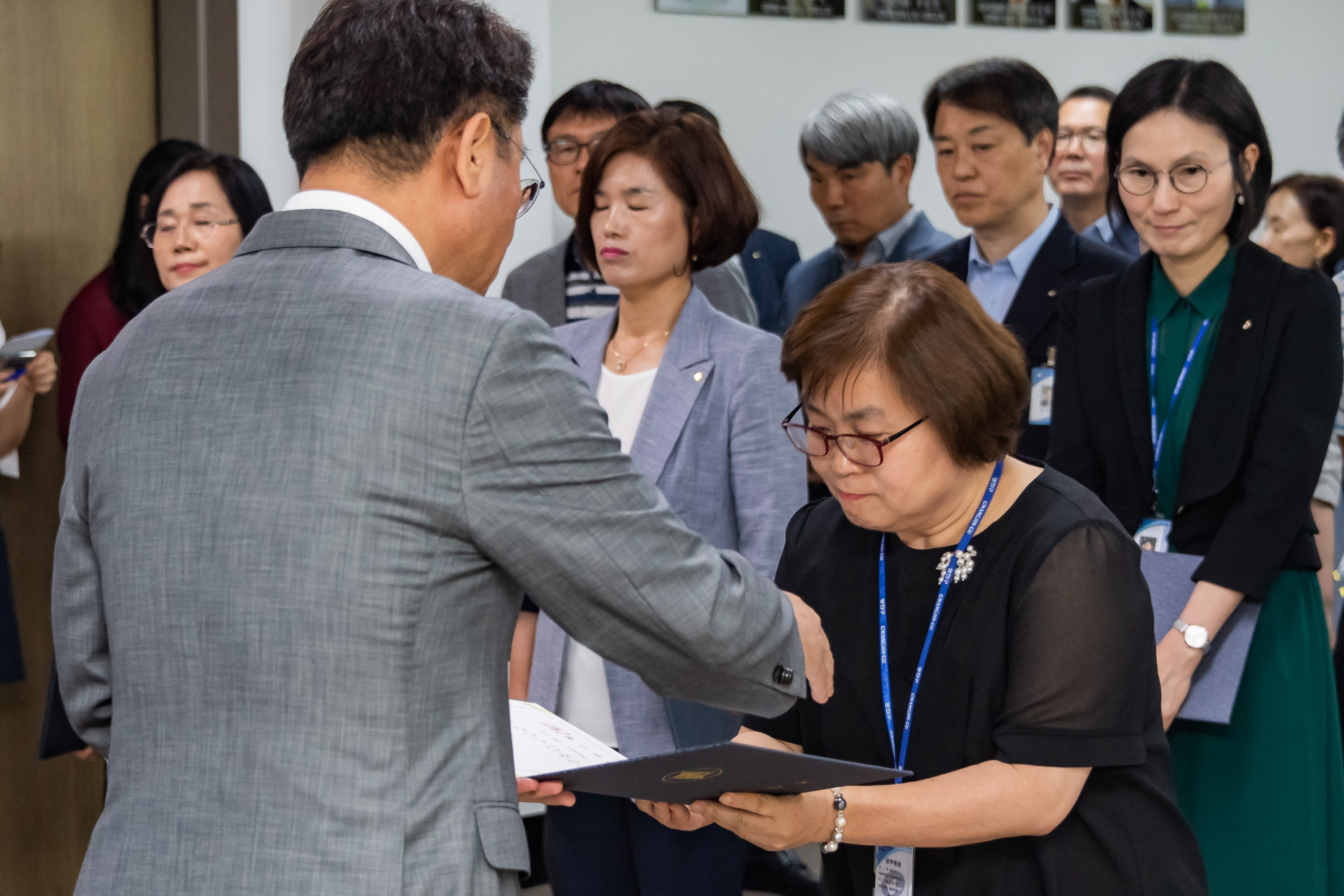 20190625-6급이상 공무원 발령장 수여식 20190625-84275_S_164420.jpg