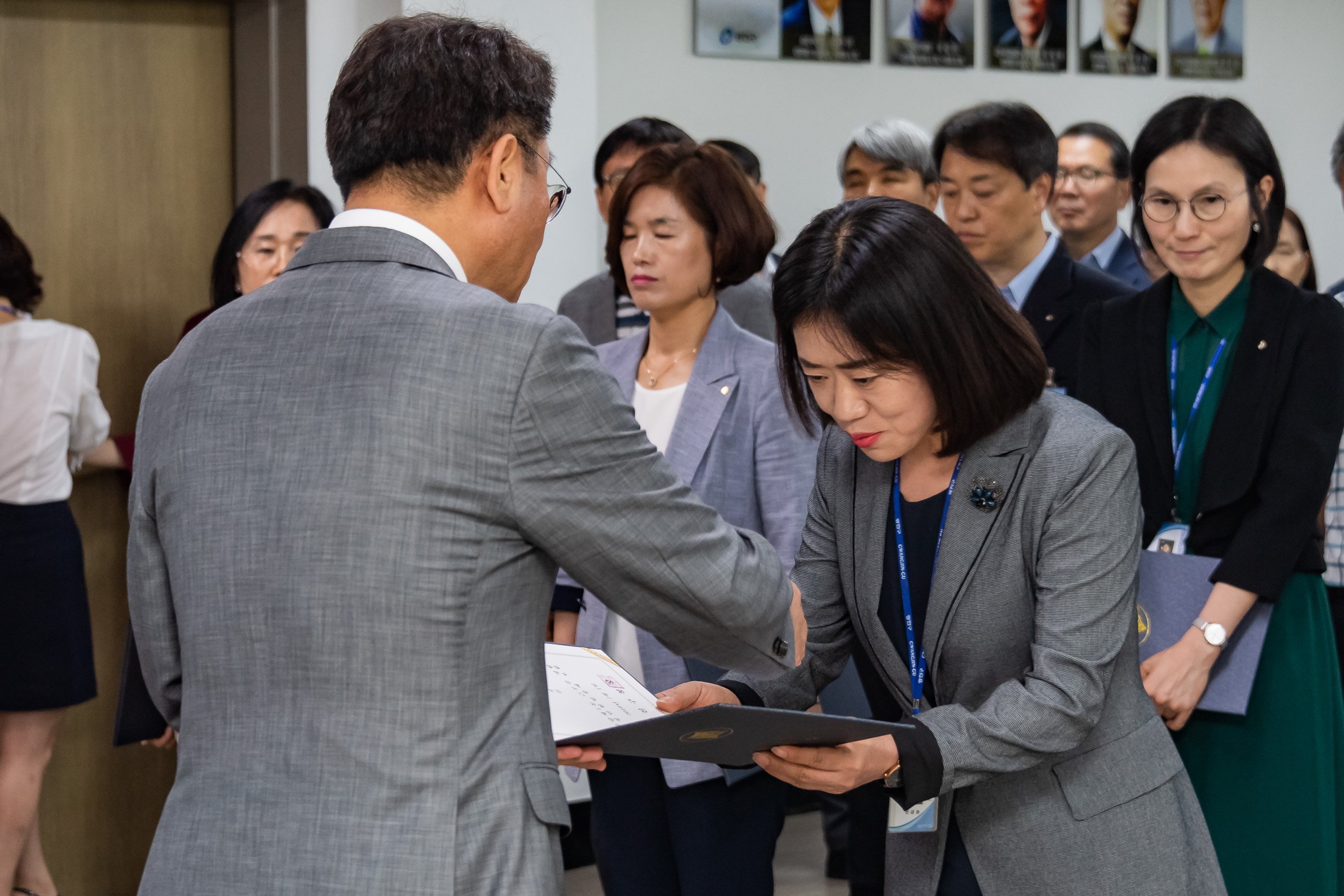 20190625-6급이상 공무원 발령장 수여식 20190625-84294_S_164421.jpg