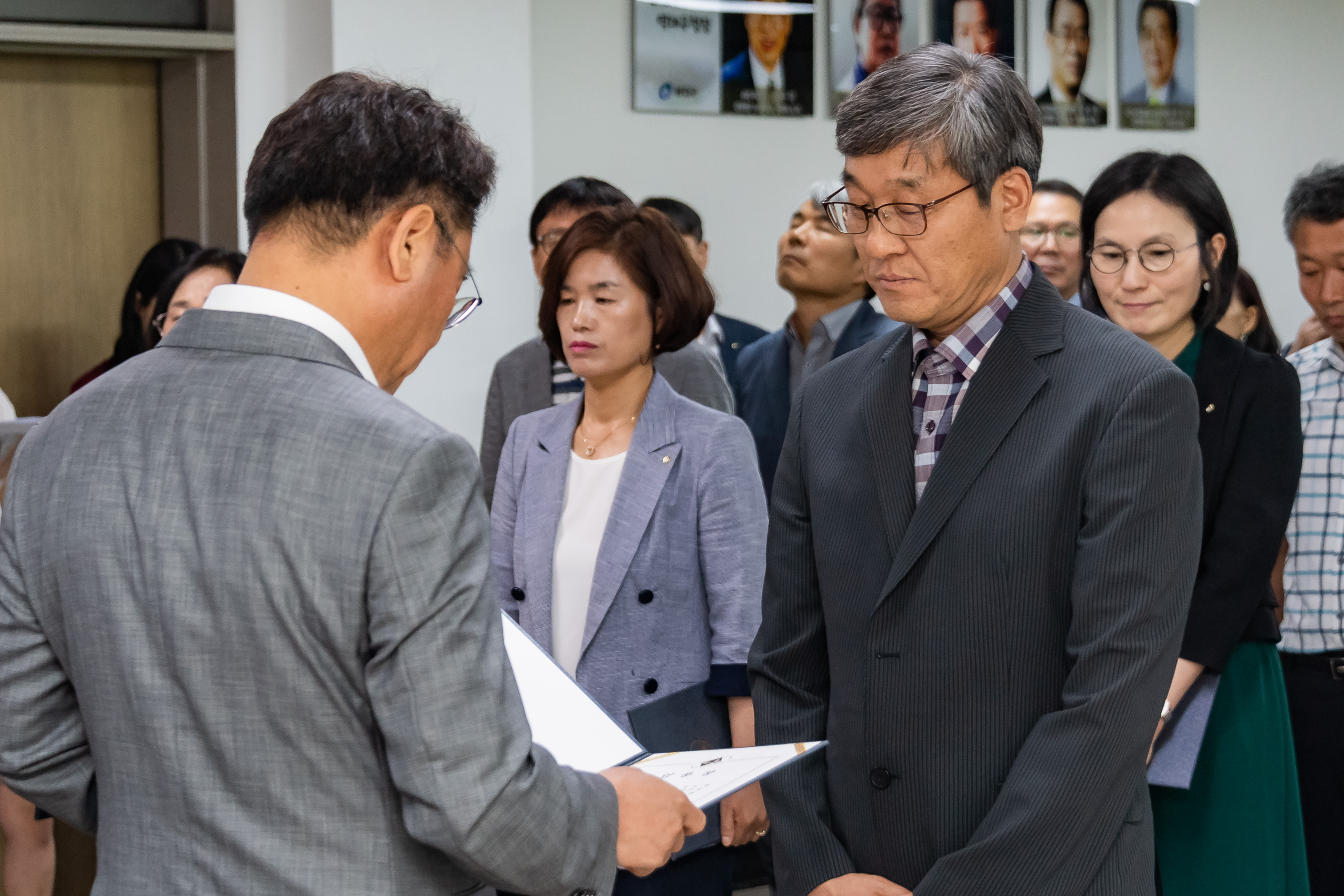 20190625-6급이상 공무원 발령장 수여식 20190625-84298_S_164422.jpg