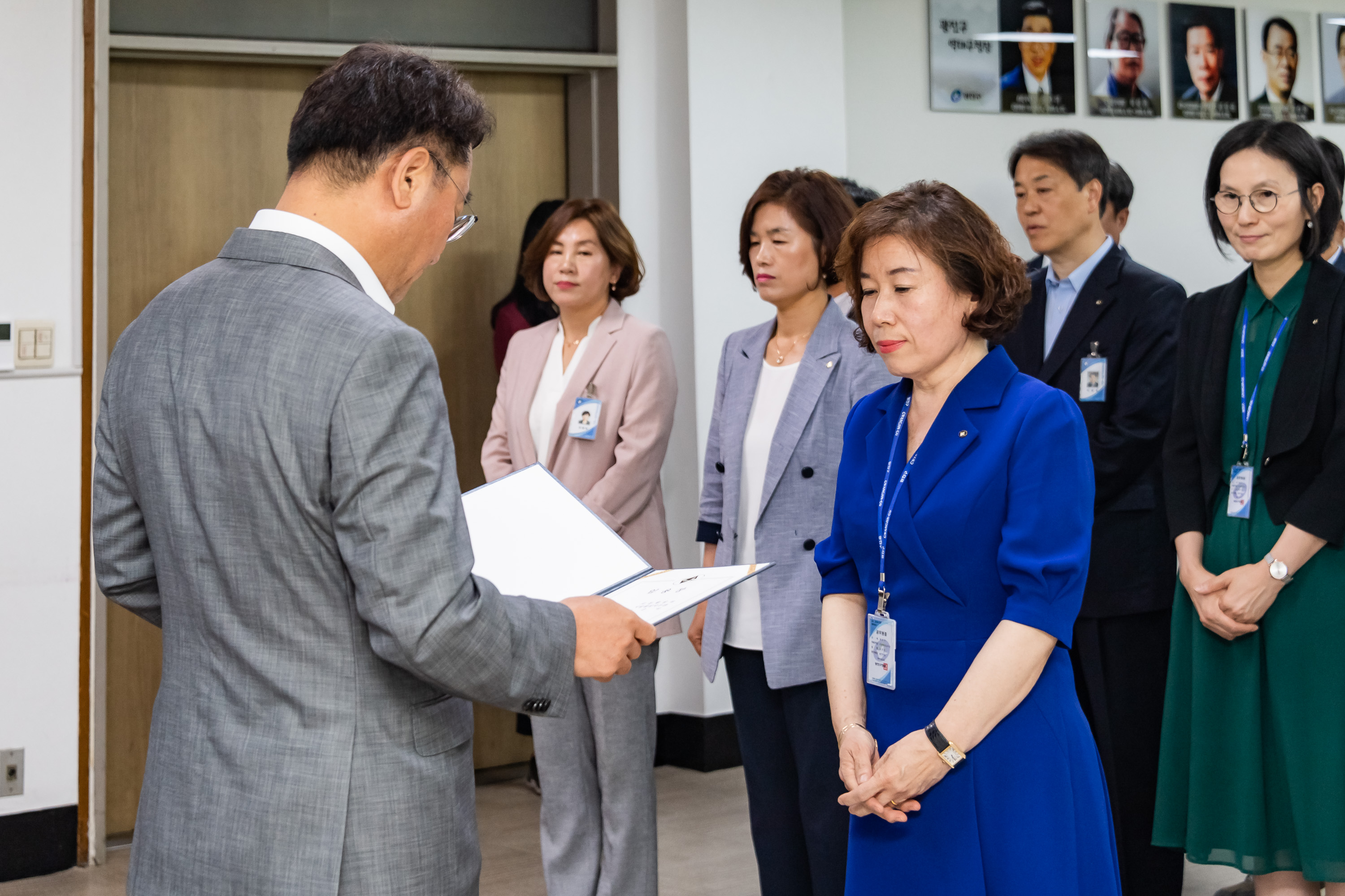 20190625-6급이상 공무원 발령장 수여식 20190625-83948_S_164359.jpg