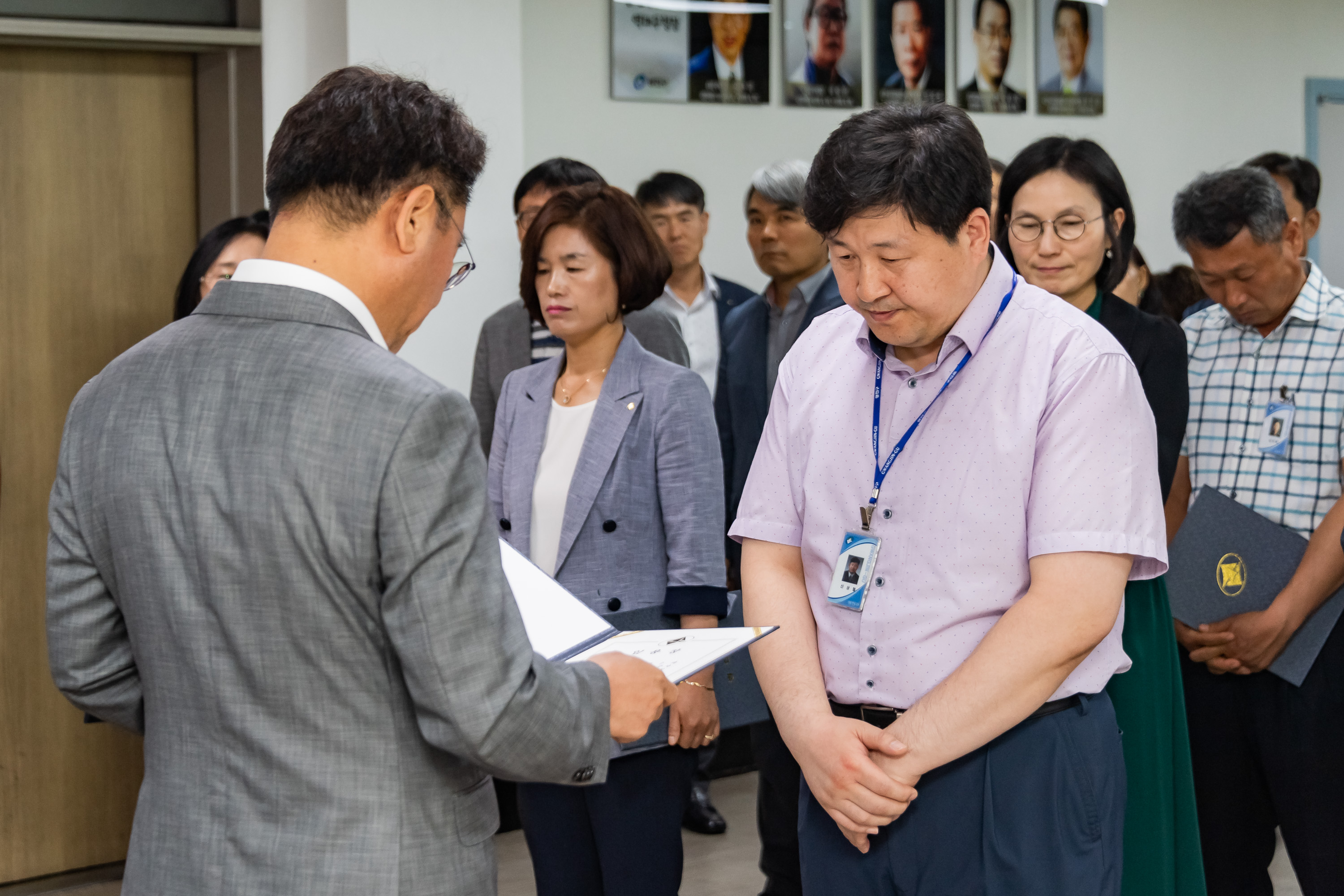 20190625-6급이상 공무원 발령장 수여식 20190625-84337_S_164424.jpg