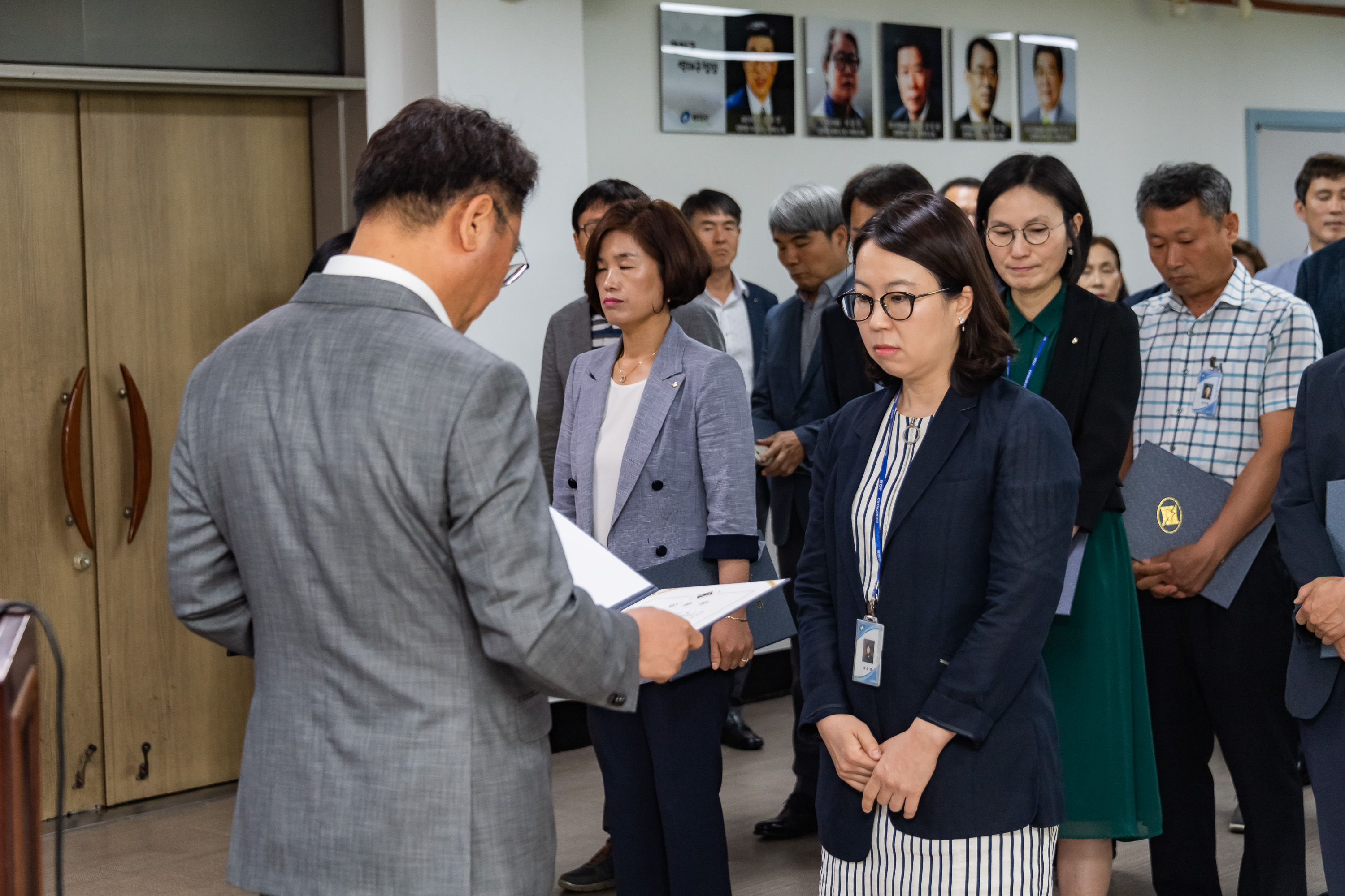 20190625-6급이상 공무원 발령장 수여식 20190625-84356_S_164425.jpg