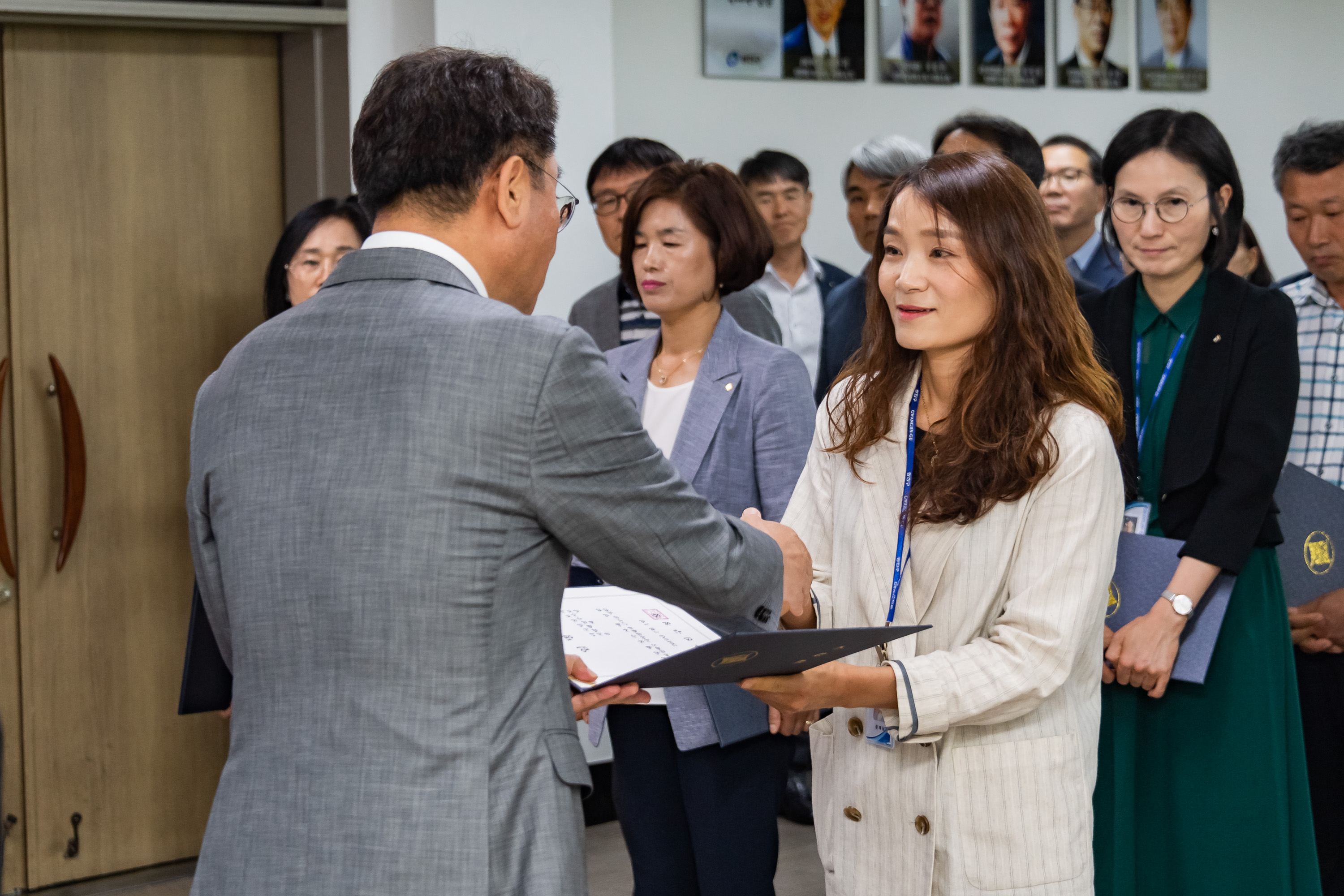 20190625-6급이상 공무원 발령장 수여식 20190625-84389_S_164427.jpg