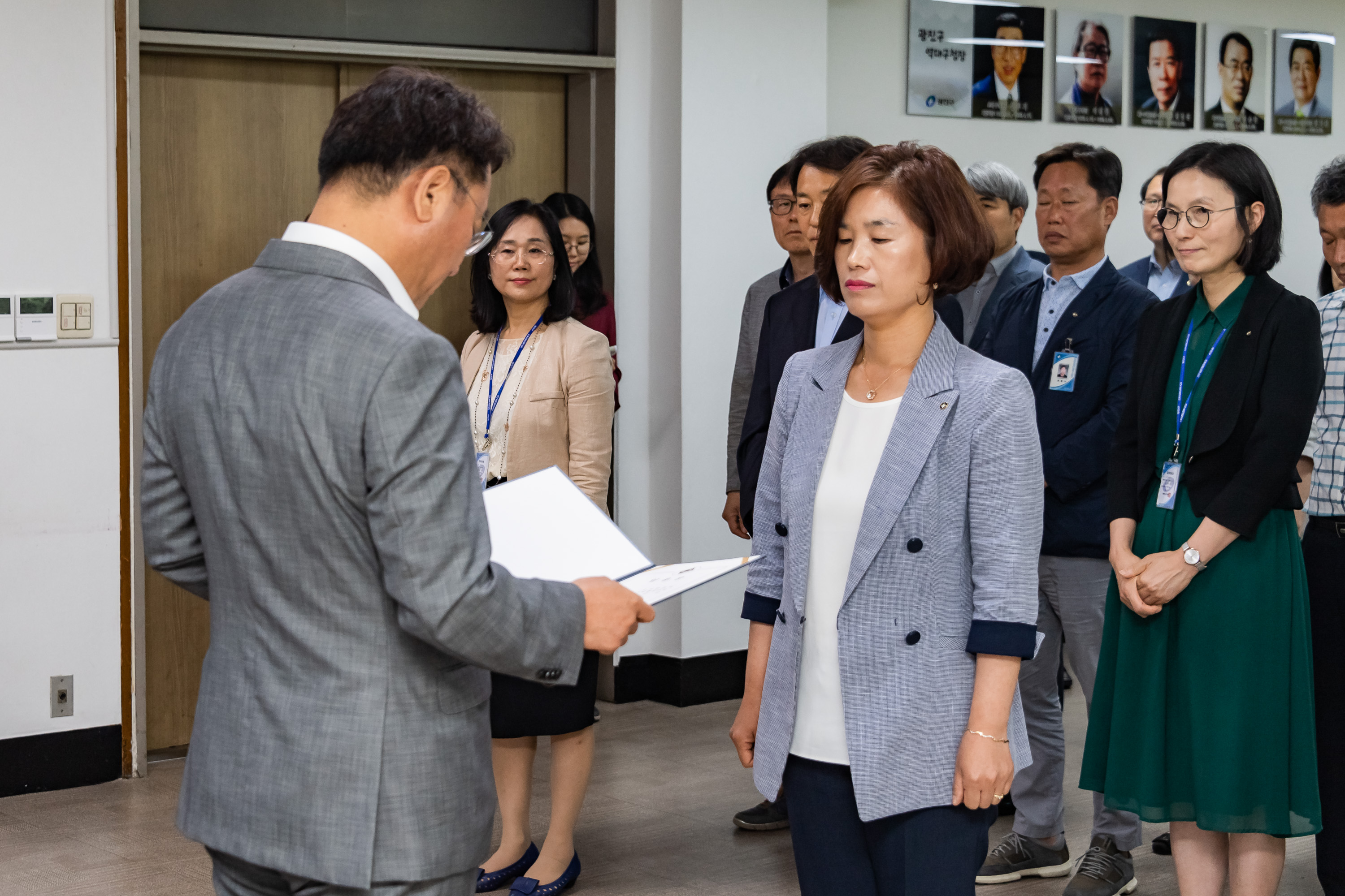 20190625-6급이상 공무원 발령장 수여식 20190625-84003_S_164402.jpg