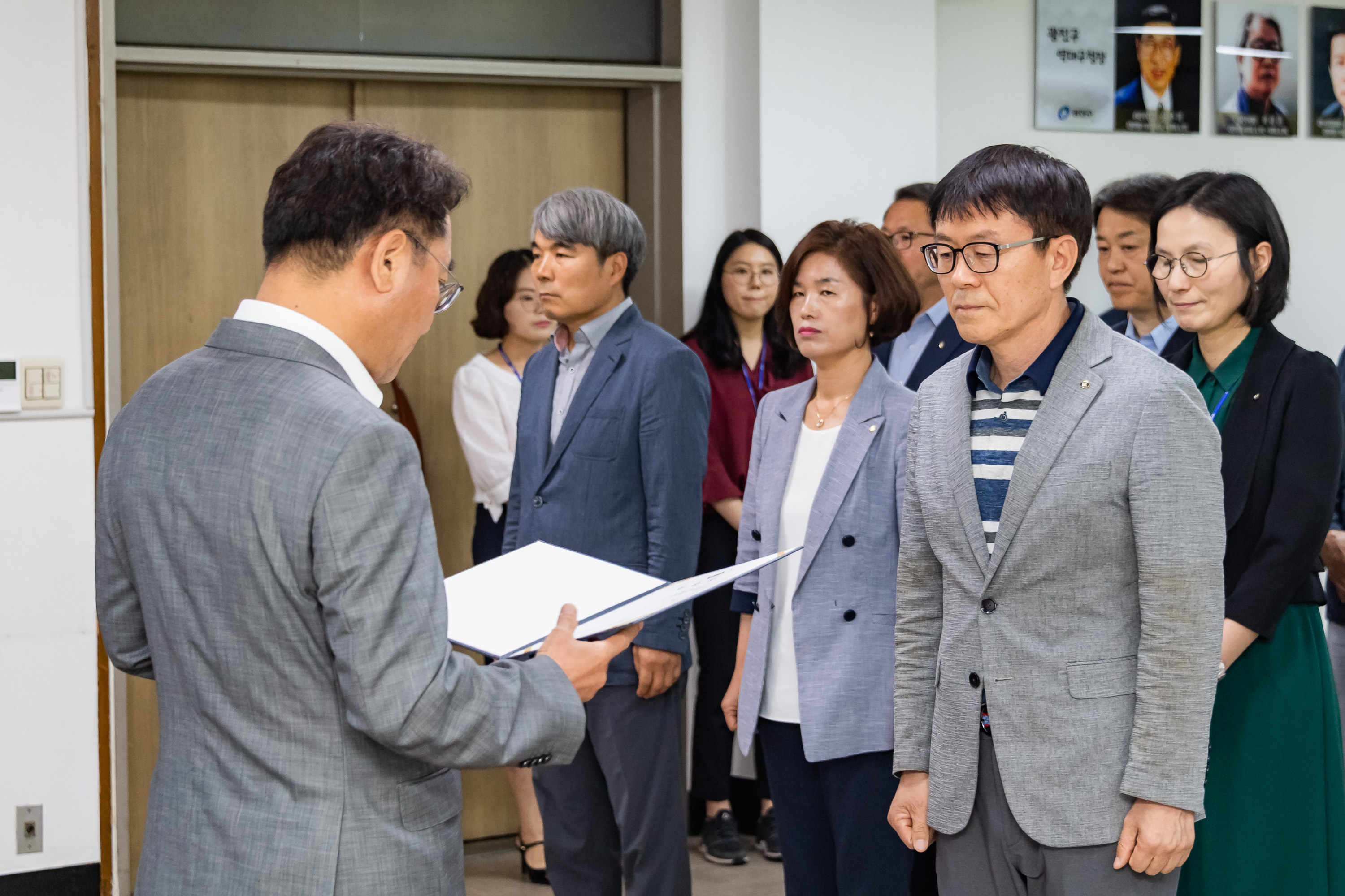 20190625-6급이상 공무원 발령장 수여식 20190625-83927_S_164358.jpg