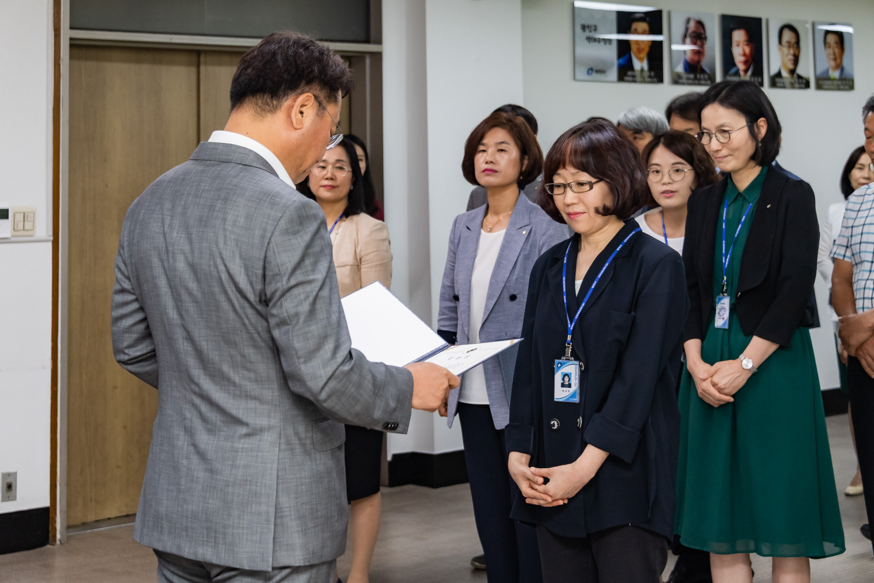 20190625-6급이상 공무원 발령장 수여식 20190625-84090_S_164407.jpg