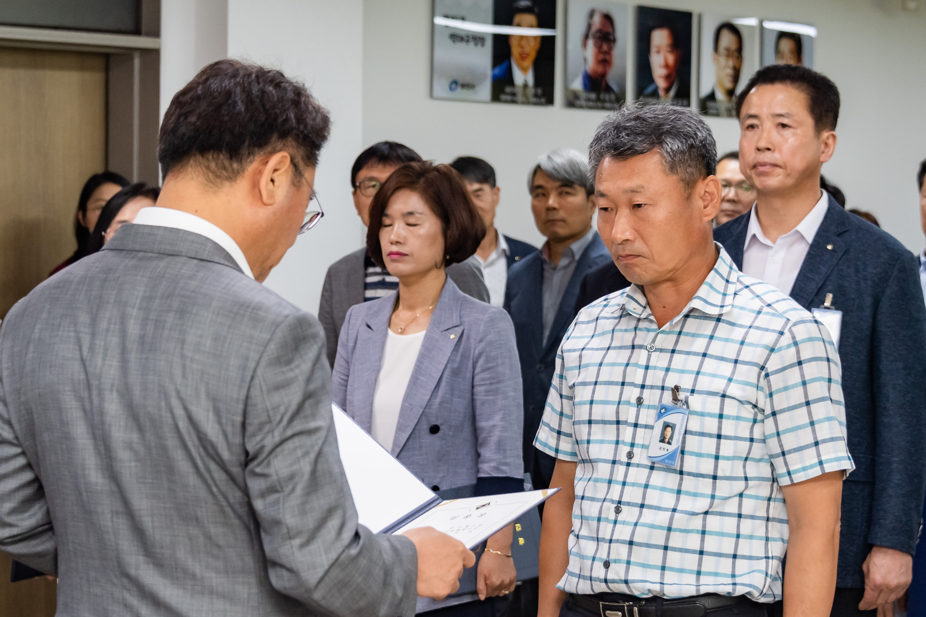 20190625-6급이상 공무원 발령장 수여식 20190625-84101_S_164408.jpg