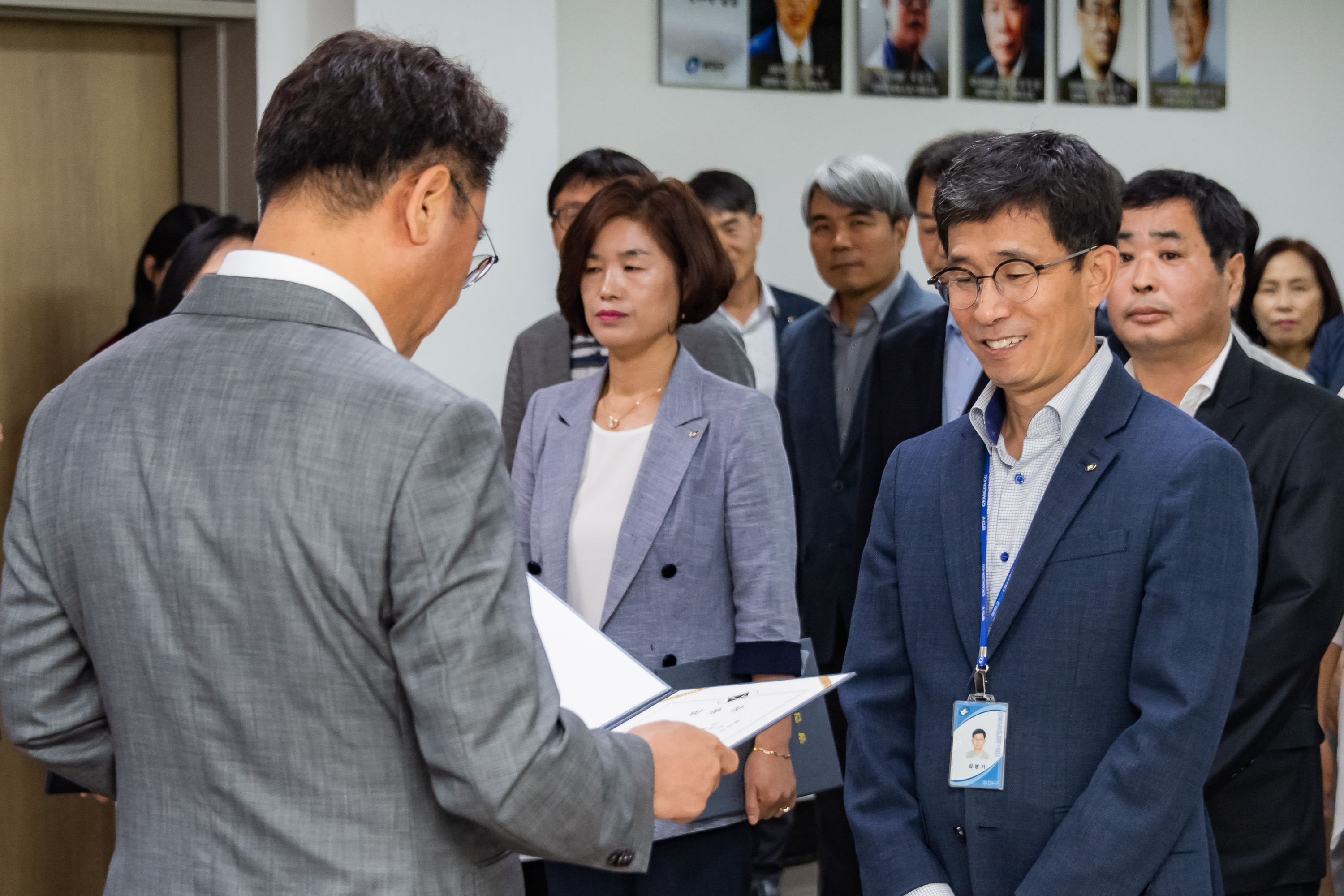 20190625-6급이상 공무원 발령장 수여식 20190625-84121_S_164409.jpg