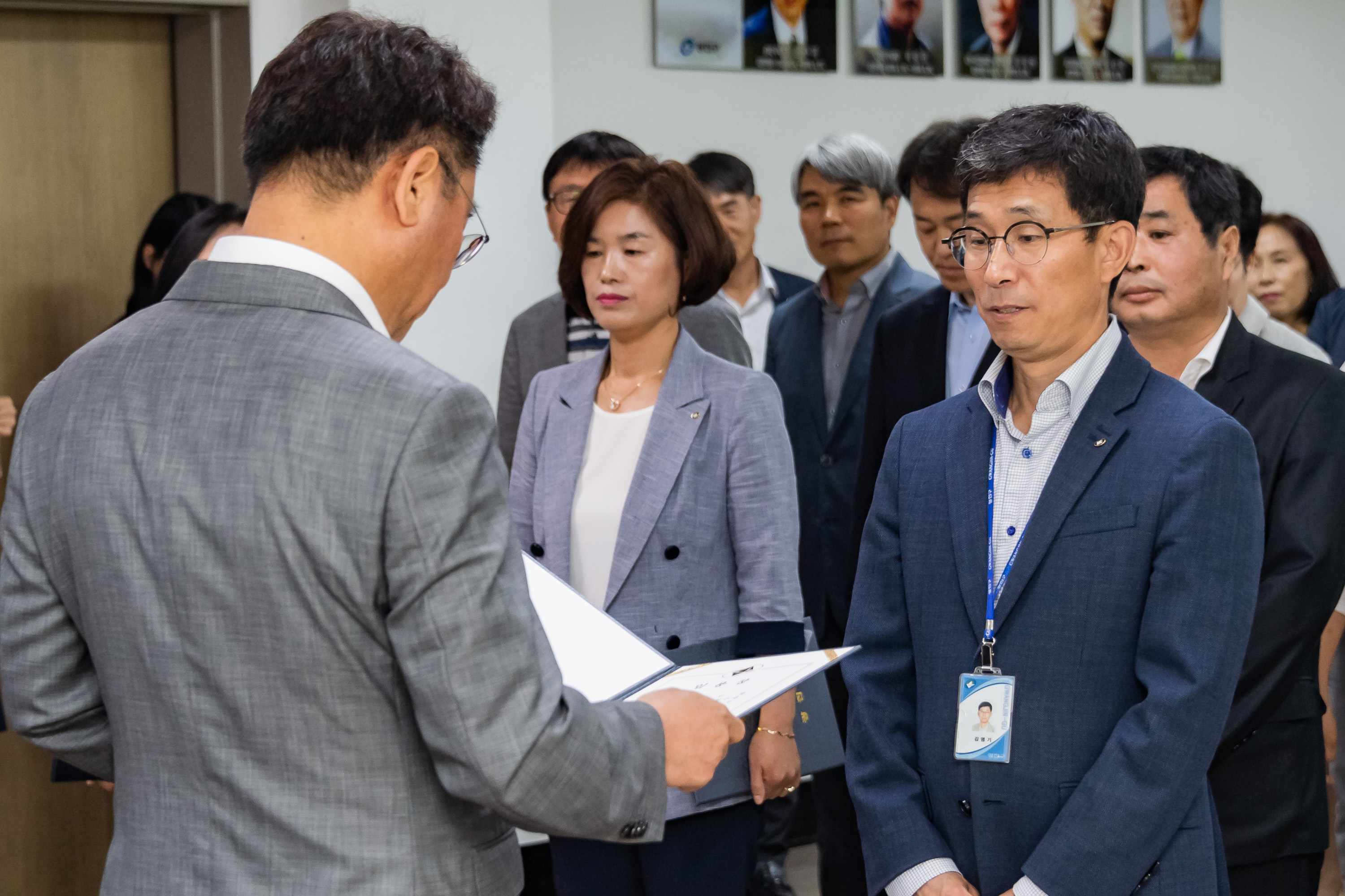 20190625-6급이상 공무원 발령장 수여식 20190625-84124_S_164409.jpg