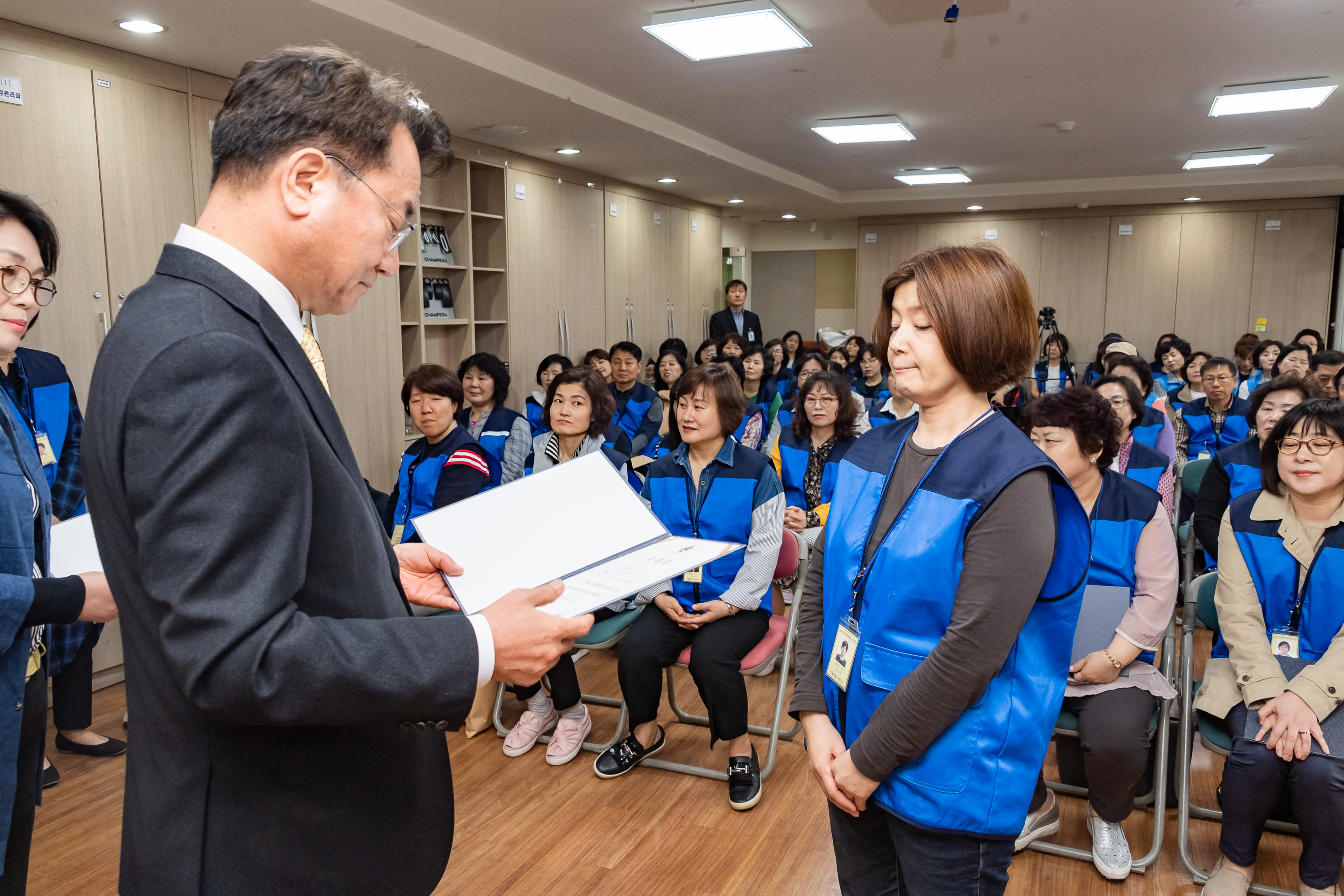 20190423-2019년 소비자식품위생감시원 위촉 및 직무교육 20190423-22767_S_200512.jpg