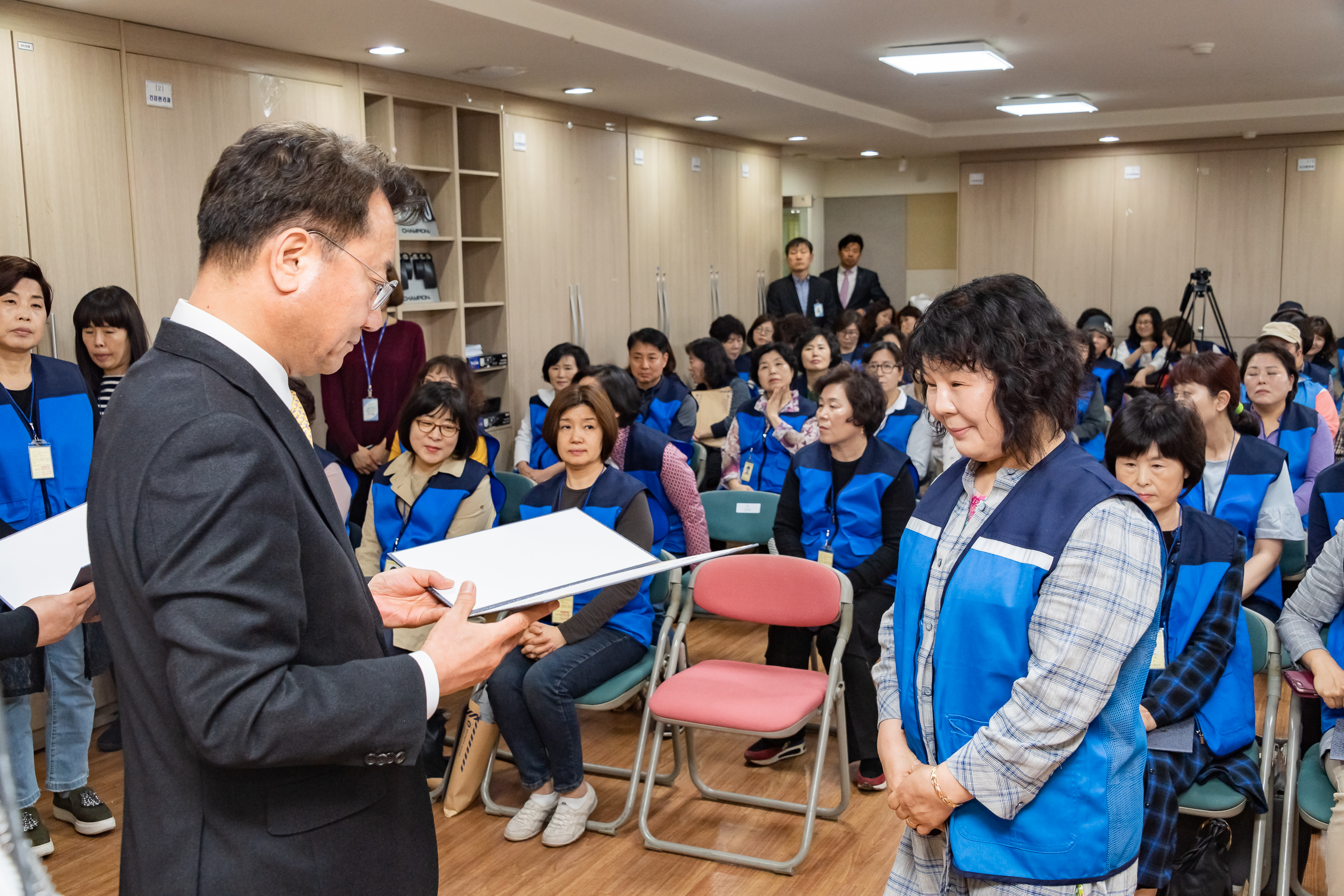 20190423-2019년 소비자식품위생감시원 위촉 및 직무교육 20190423-22806_S_200516.jpg