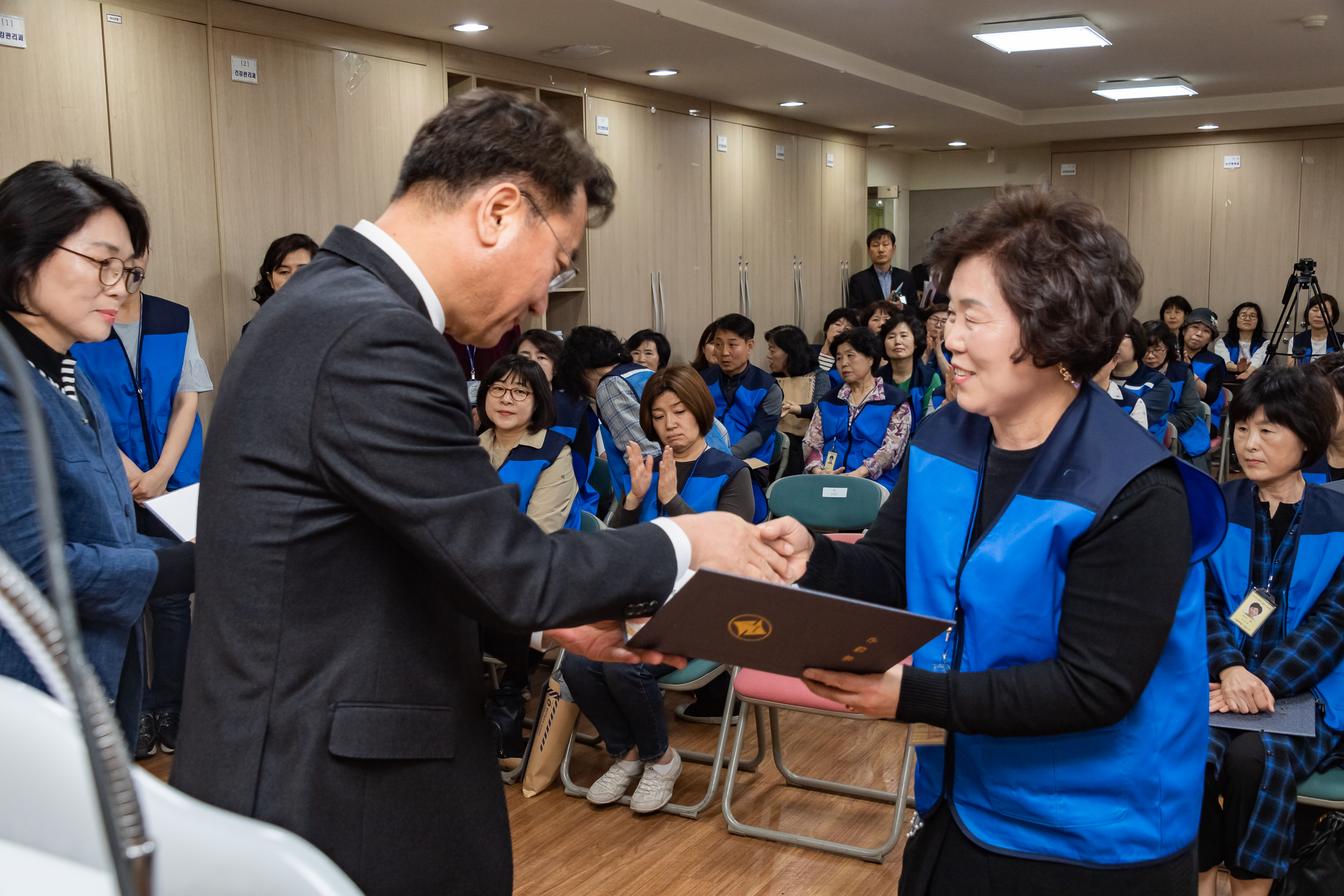 20190423-2019년 소비자식품위생감시원 위촉 및 직무교육 20190423-22843_S_200520.jpg