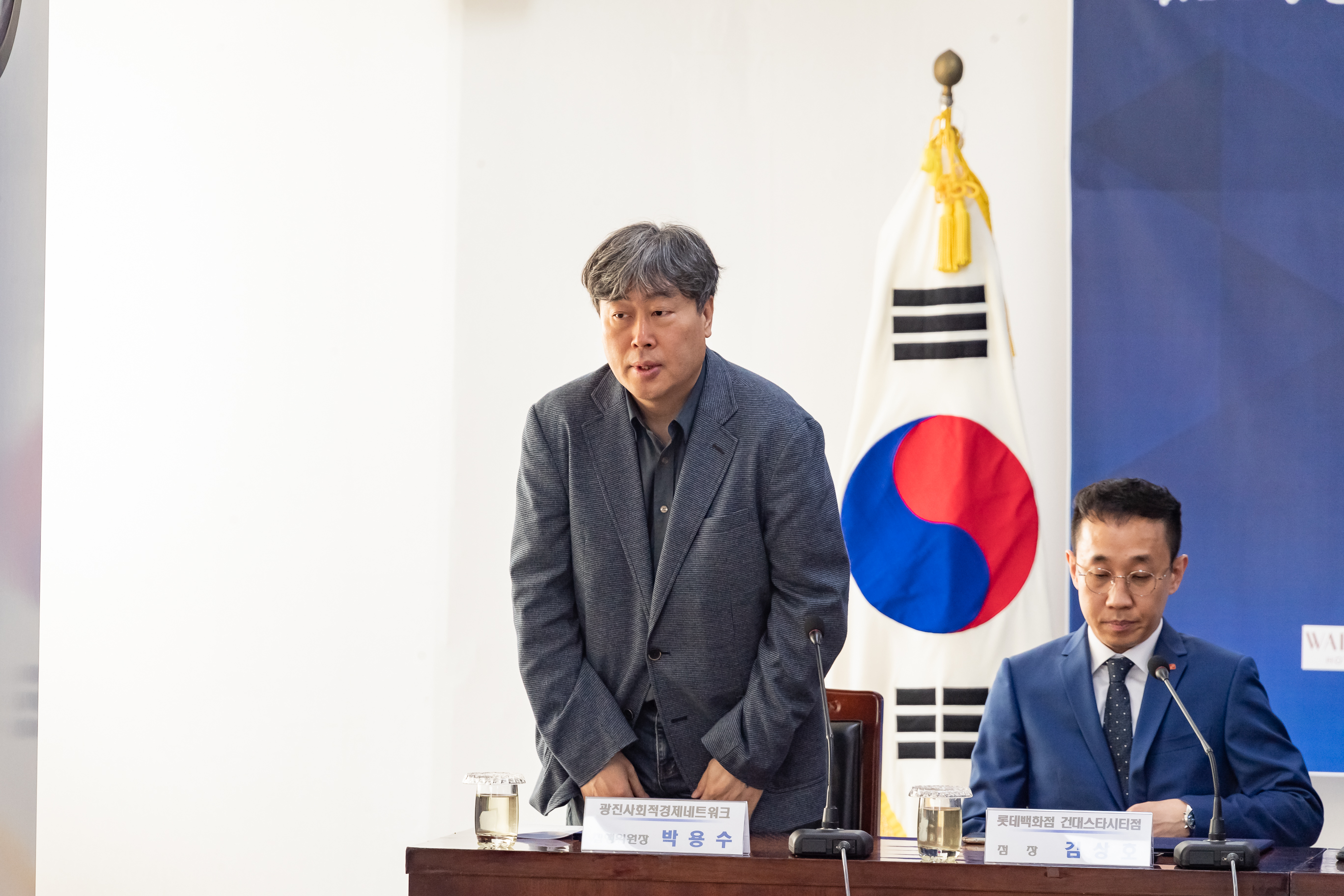 20190417-민ㆍ관ㆍ산ㆍ학 일자리 거버넌스 협약식 20190417-21020_S_081047.jpg