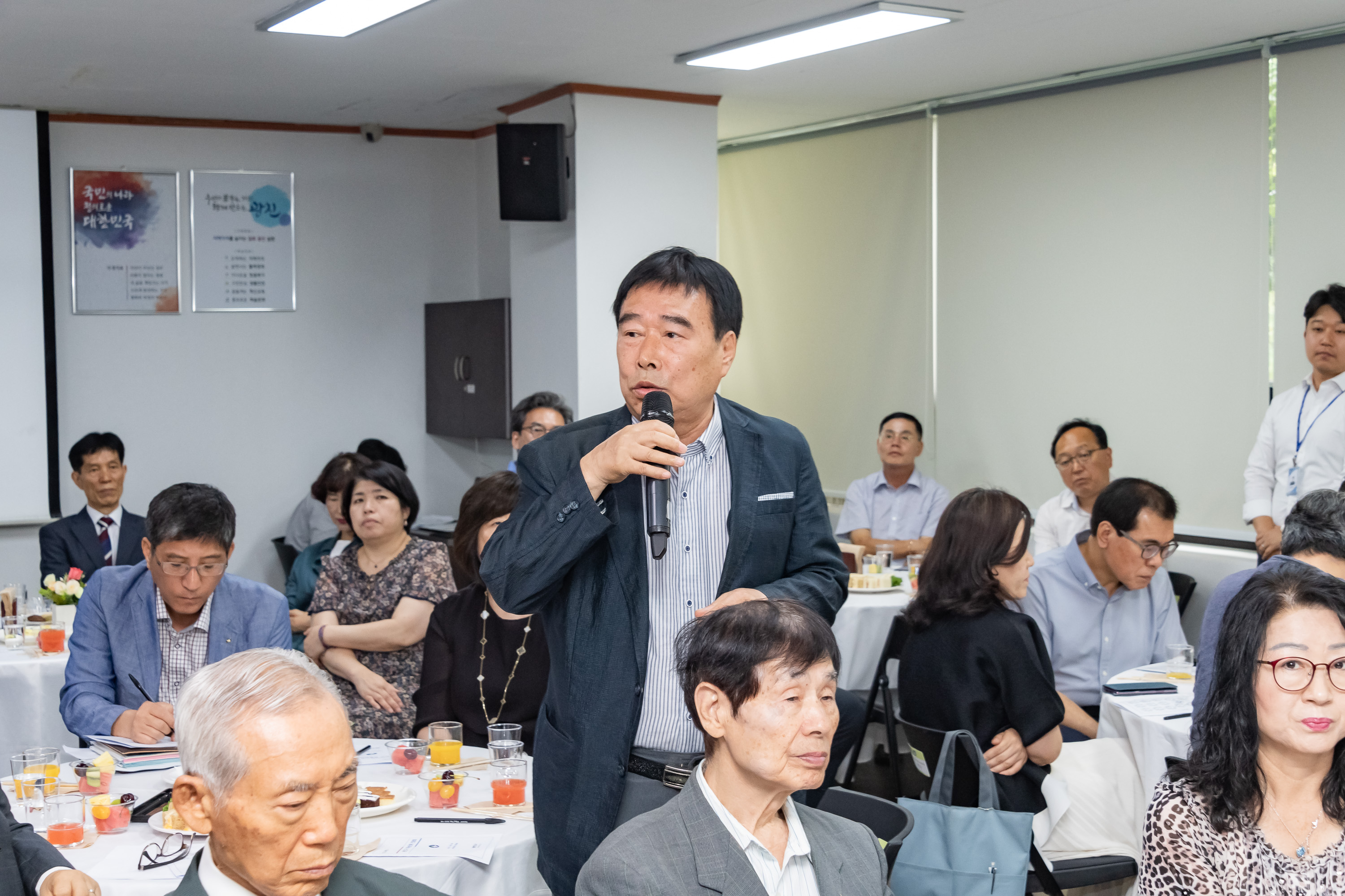 20190709-'구민의 의견에 귀 기울이겠습니다.' - 구 직능.사회단체 간담회 20190709-90653_S_193745.jpg