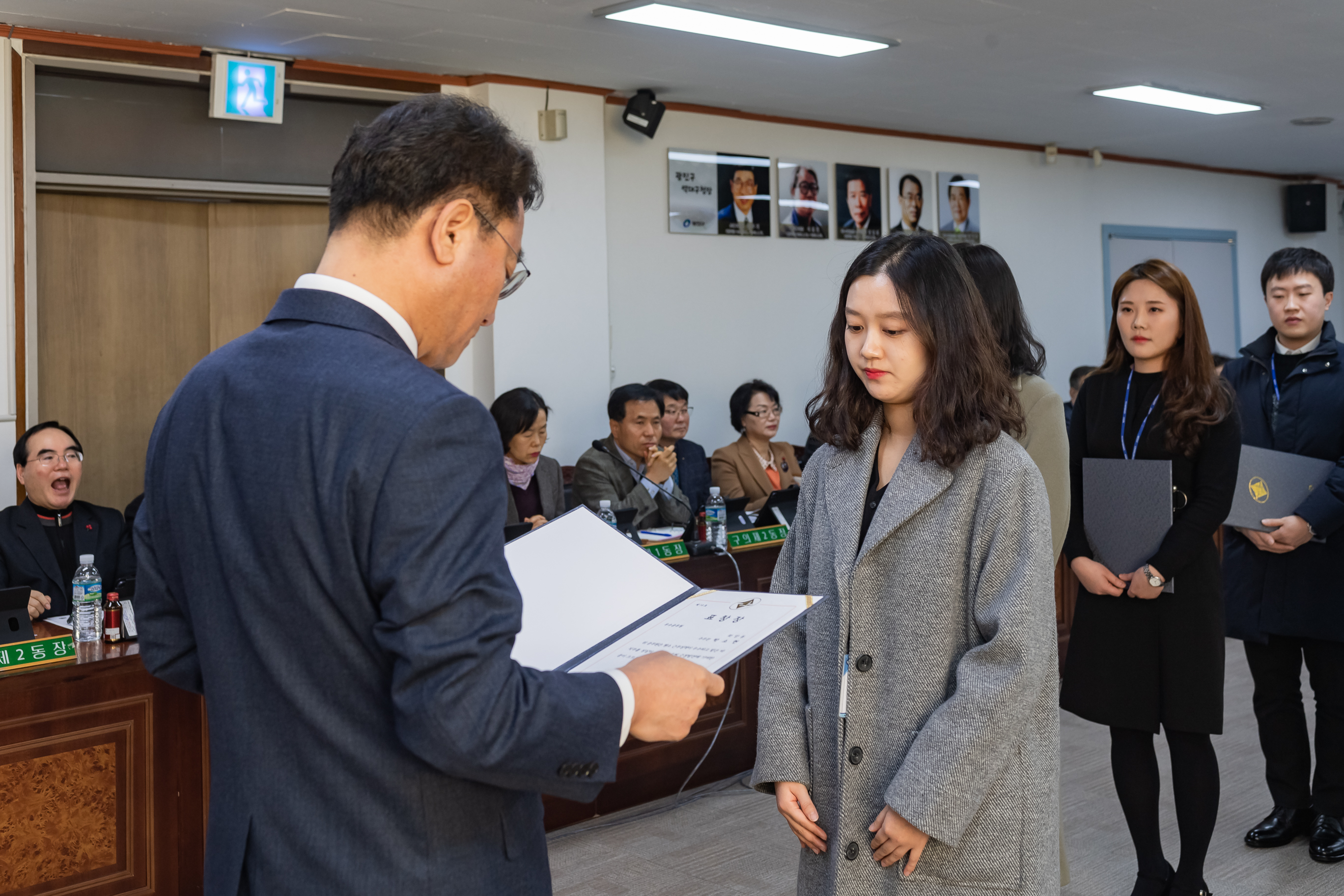 20190124-2019년 1월 우수공무원 표창수여 ND5_3162_S.jpg