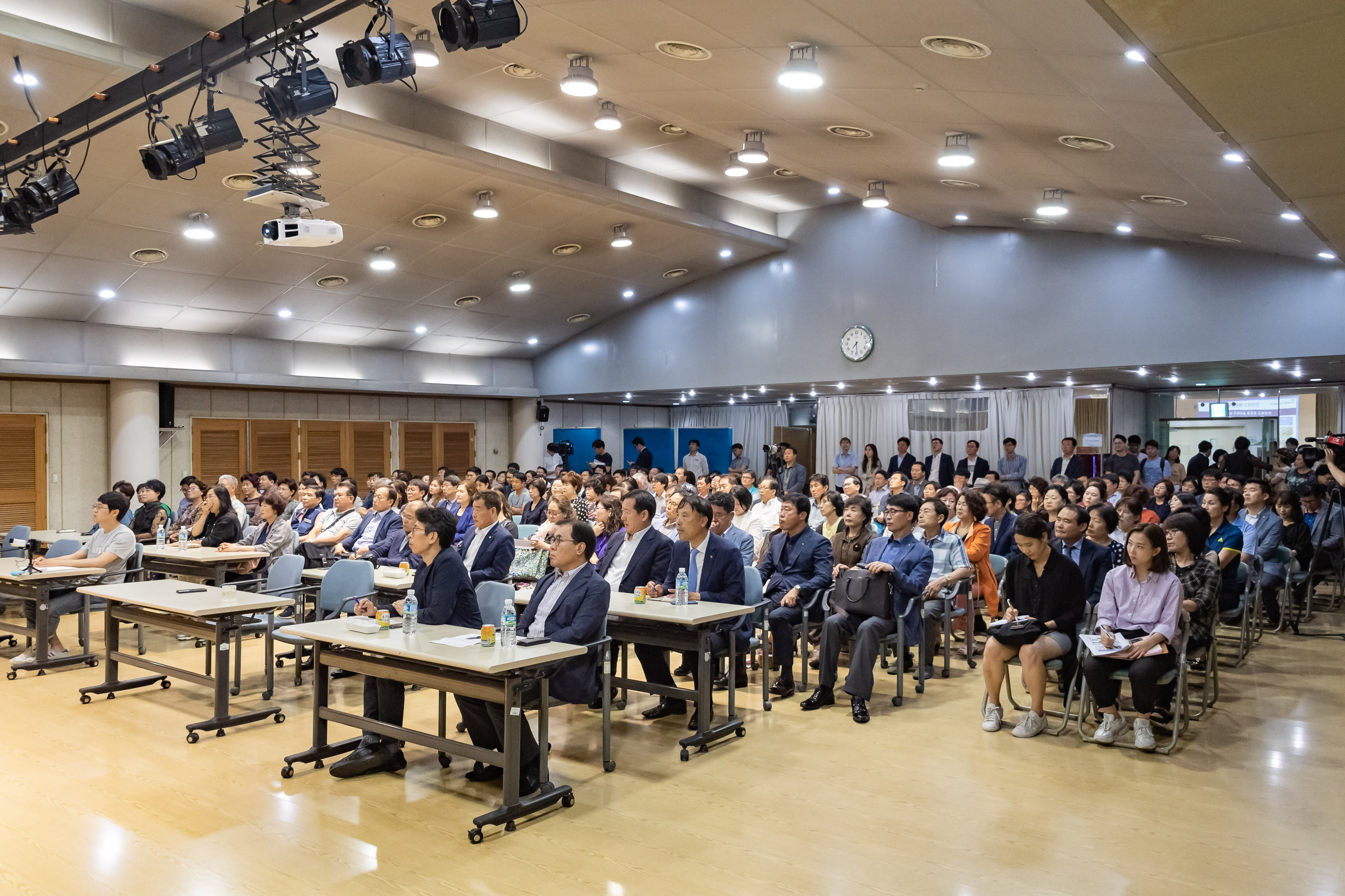 20190701-취임 1주년 기념 『구청장에게 듣는다』  20190701-87347_S_161822.jpg