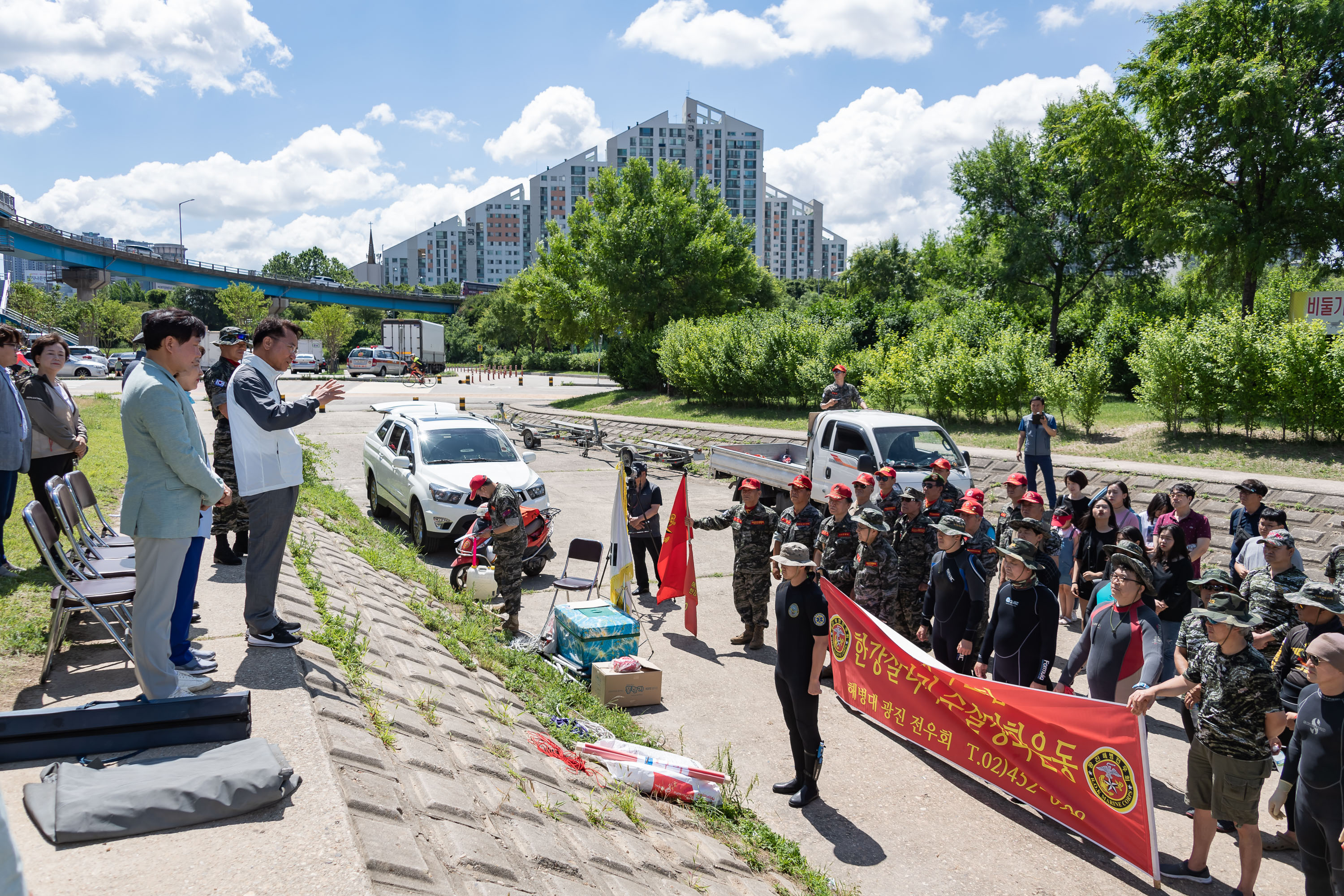 20190616-상반기 한강수중정화 행사 20190616-80221_S_134859.jpg