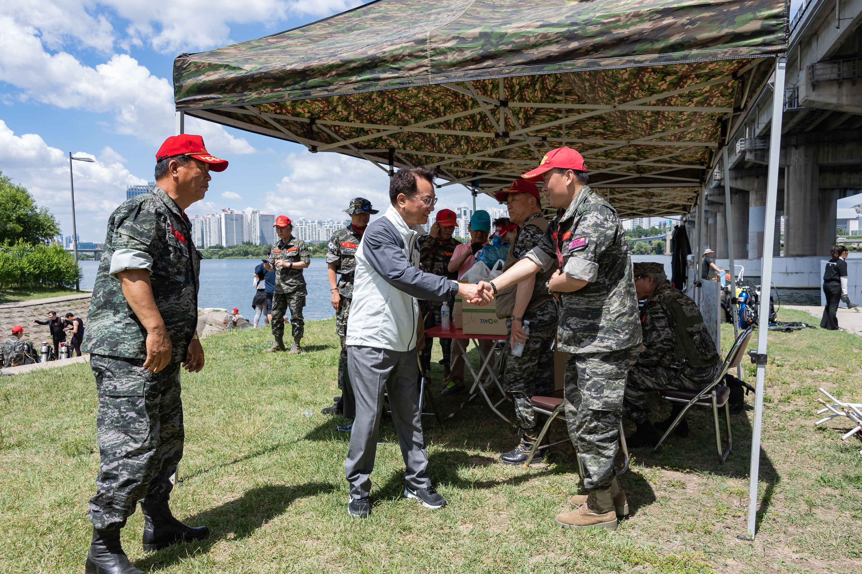 20190616-상반기 한강수중정화 행사 20190616-80400_S_134902.jpg