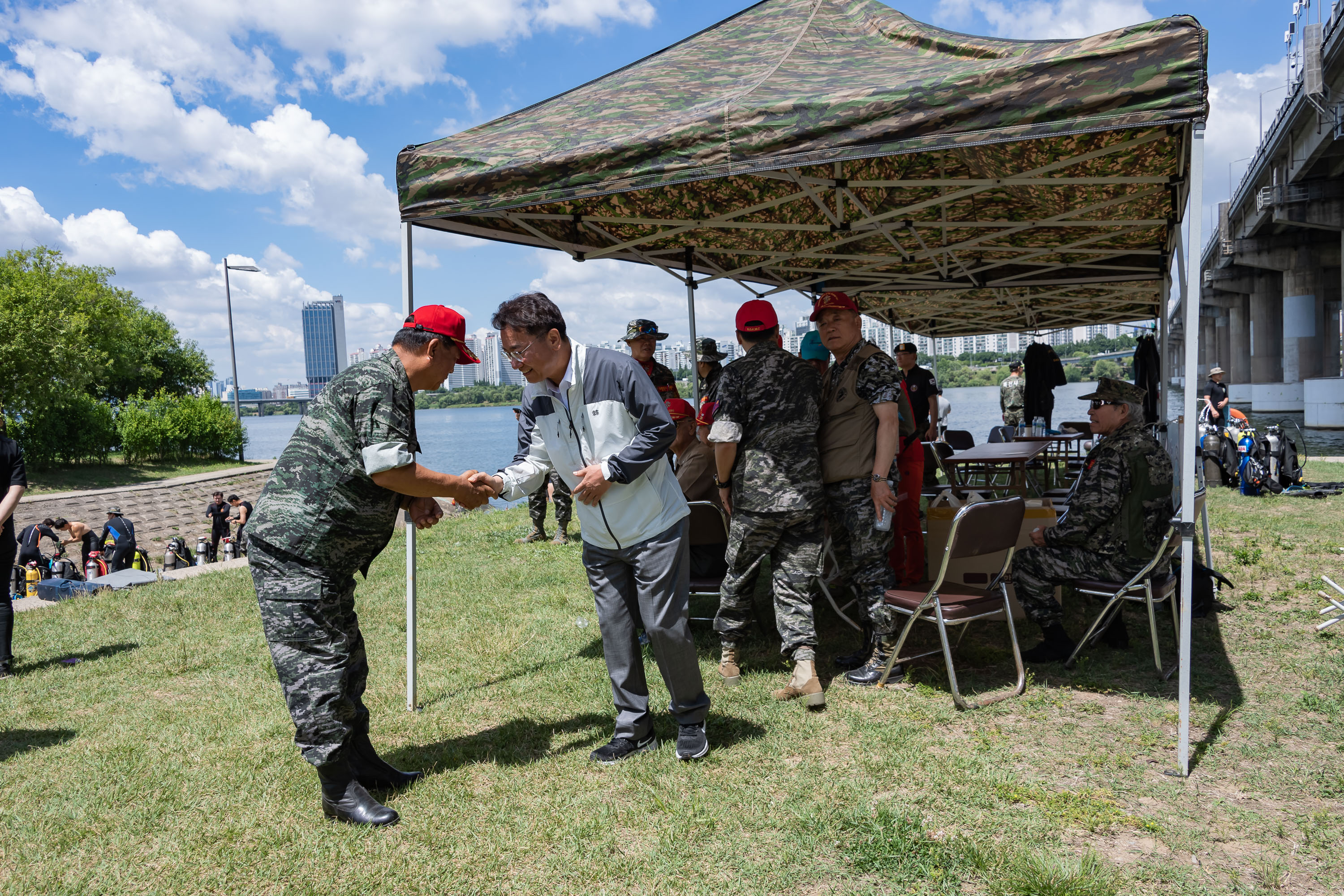 20190616-상반기 한강수중정화 행사 20190616-80406_S_134903.jpg