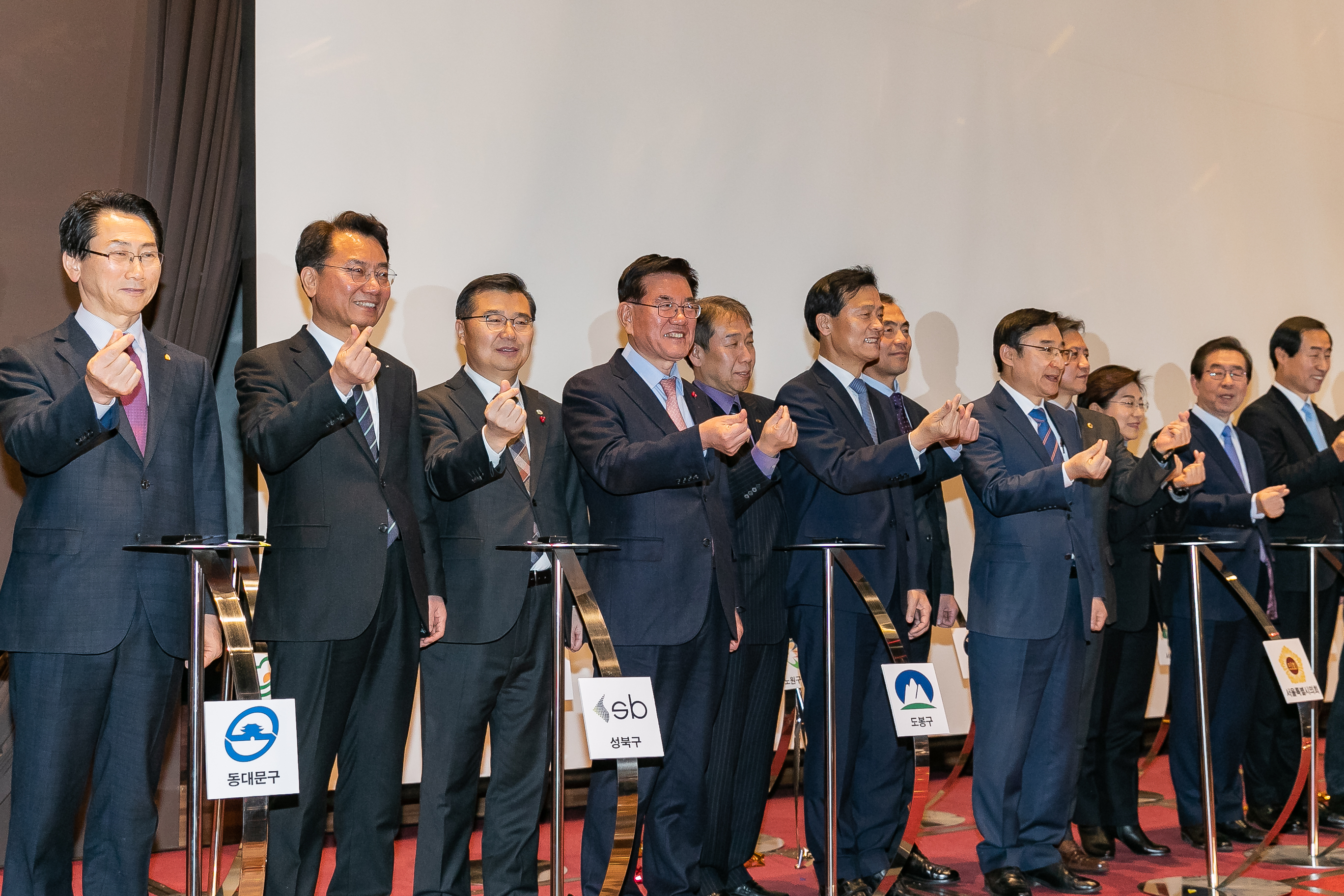 20190116-2019 서울형혁신교육지구 2단계 협약식 IB1_3193_S.jpg