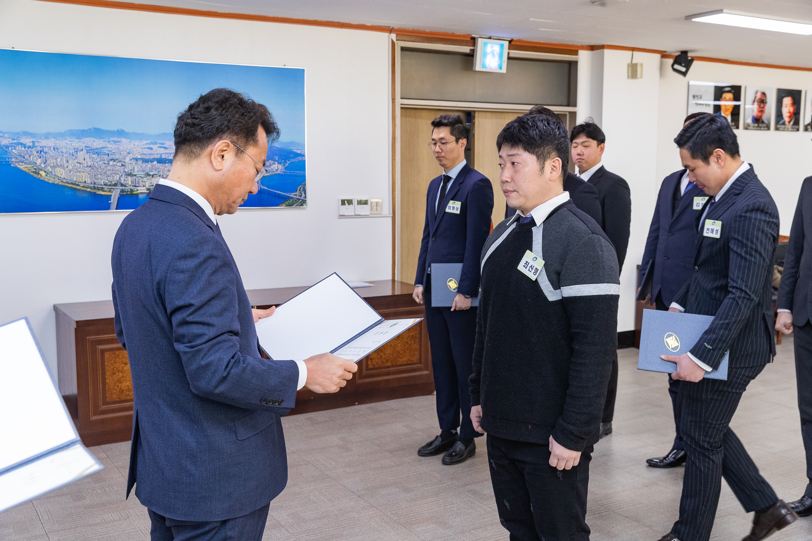 20181231-환경미화원 임명장 수여식 IB1_3836_S.jpg