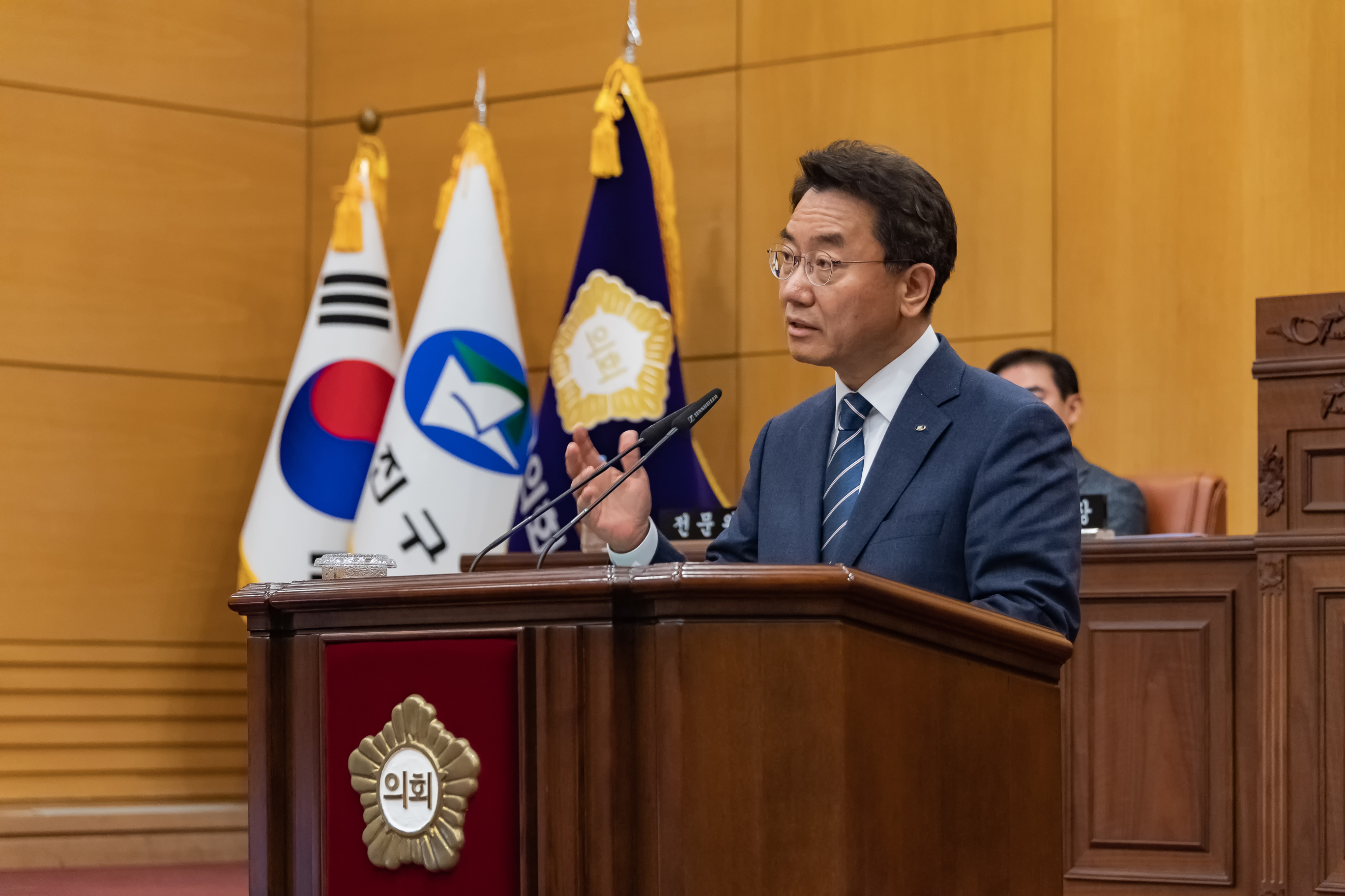 20190213-제223회 광진구의회 임시회 개회식 20190213_GJ009_0582_S_120511.jpg