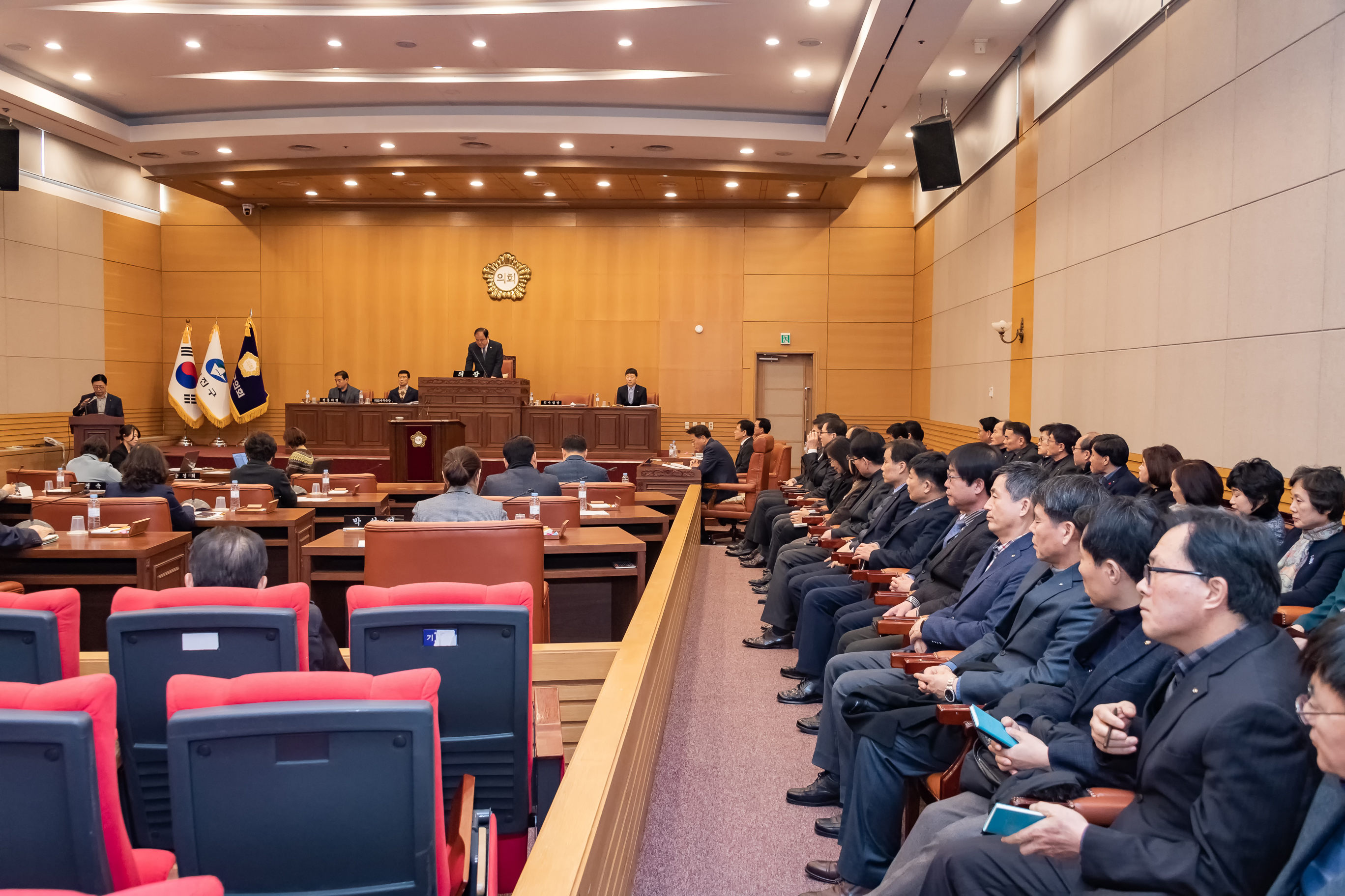 20190213-제223회 광진구의회 임시회 개회식 20190213_GJ009_0529_S_120512.jpg