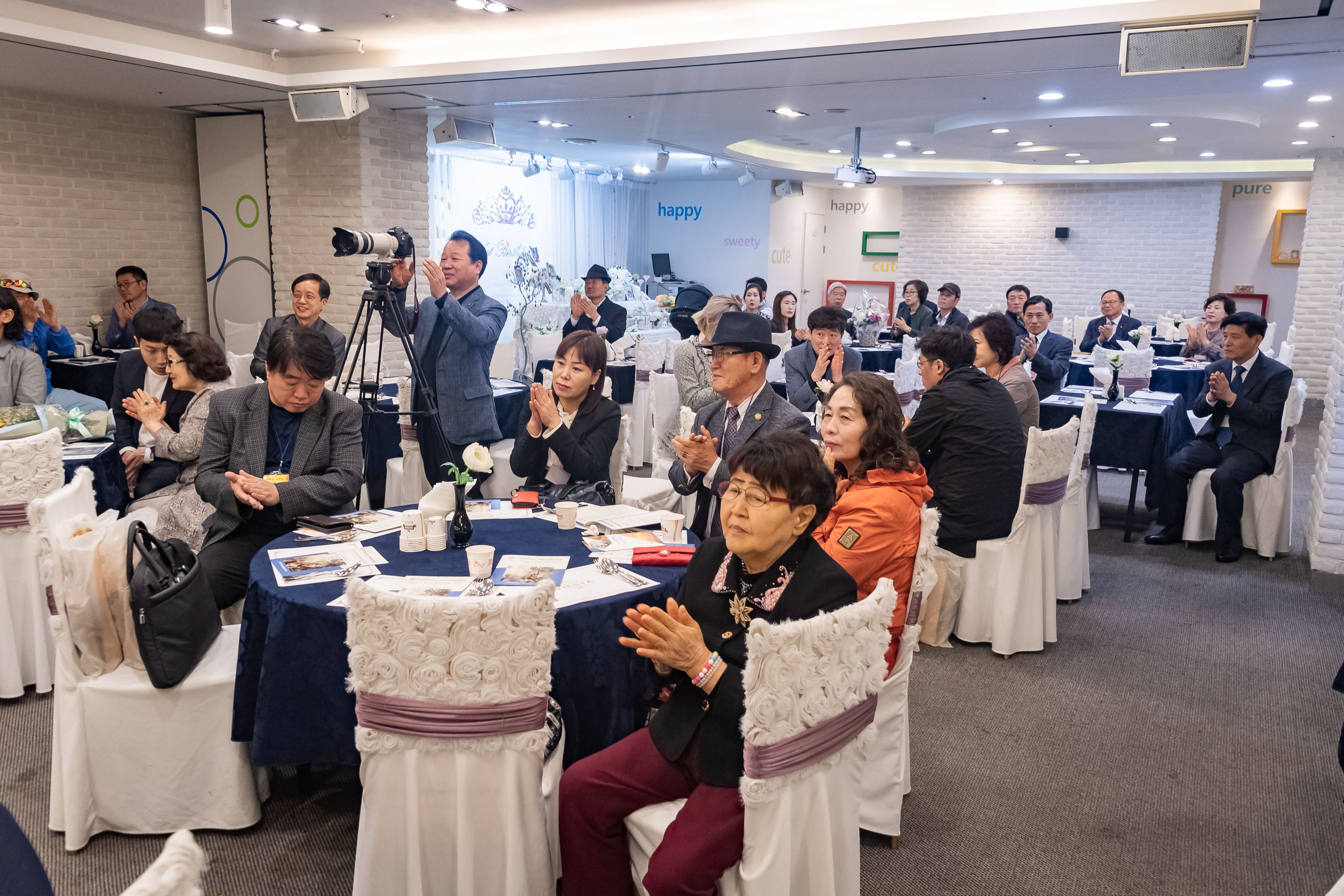 20190427-[21문학시대문인협회] & [21문학시대] 창립 기념행사 _ND58117_S_131602.jpg