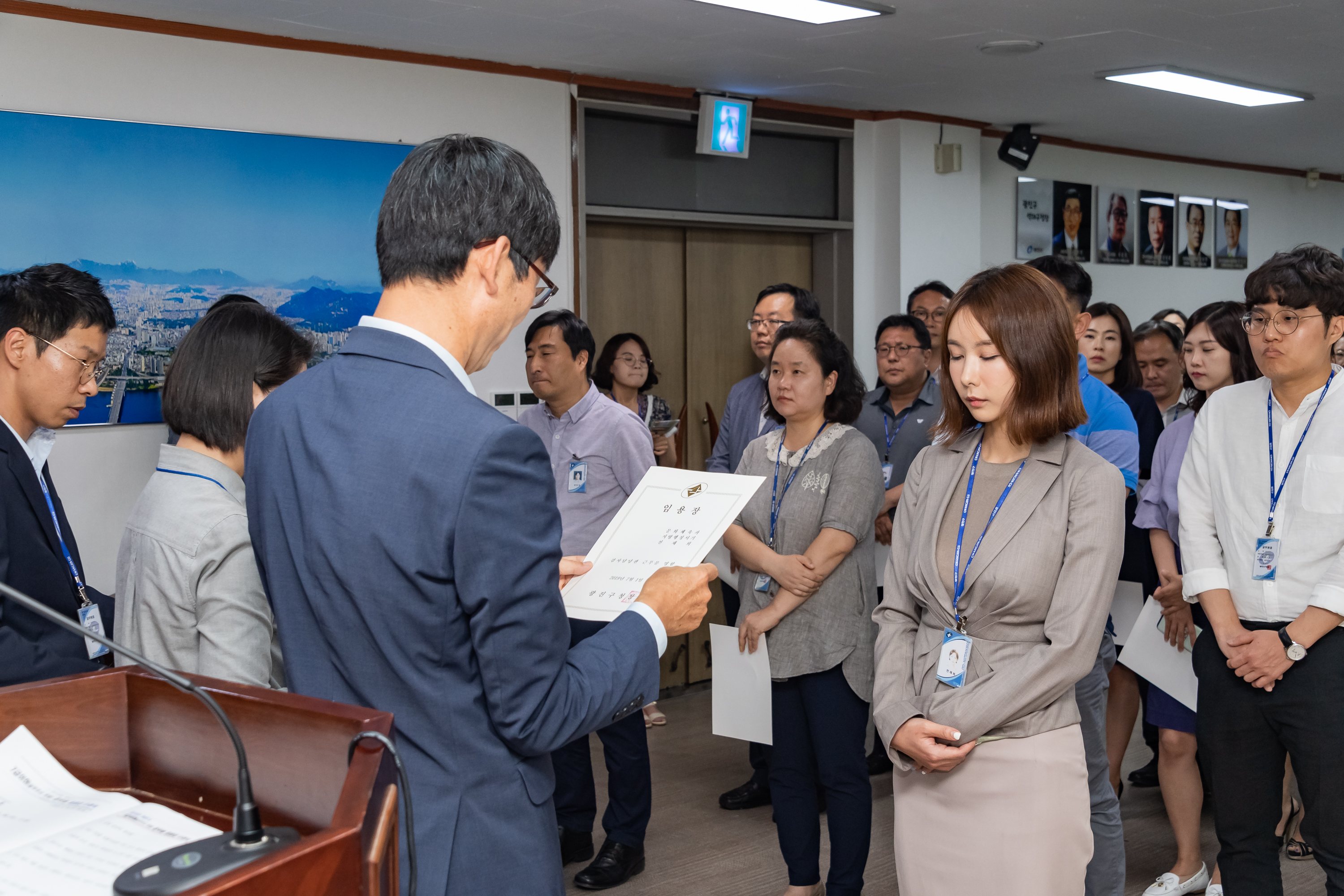 20190626-2019년 하반기 정기인사 발령장 수여식 20190626-85260_S_195747.jpg