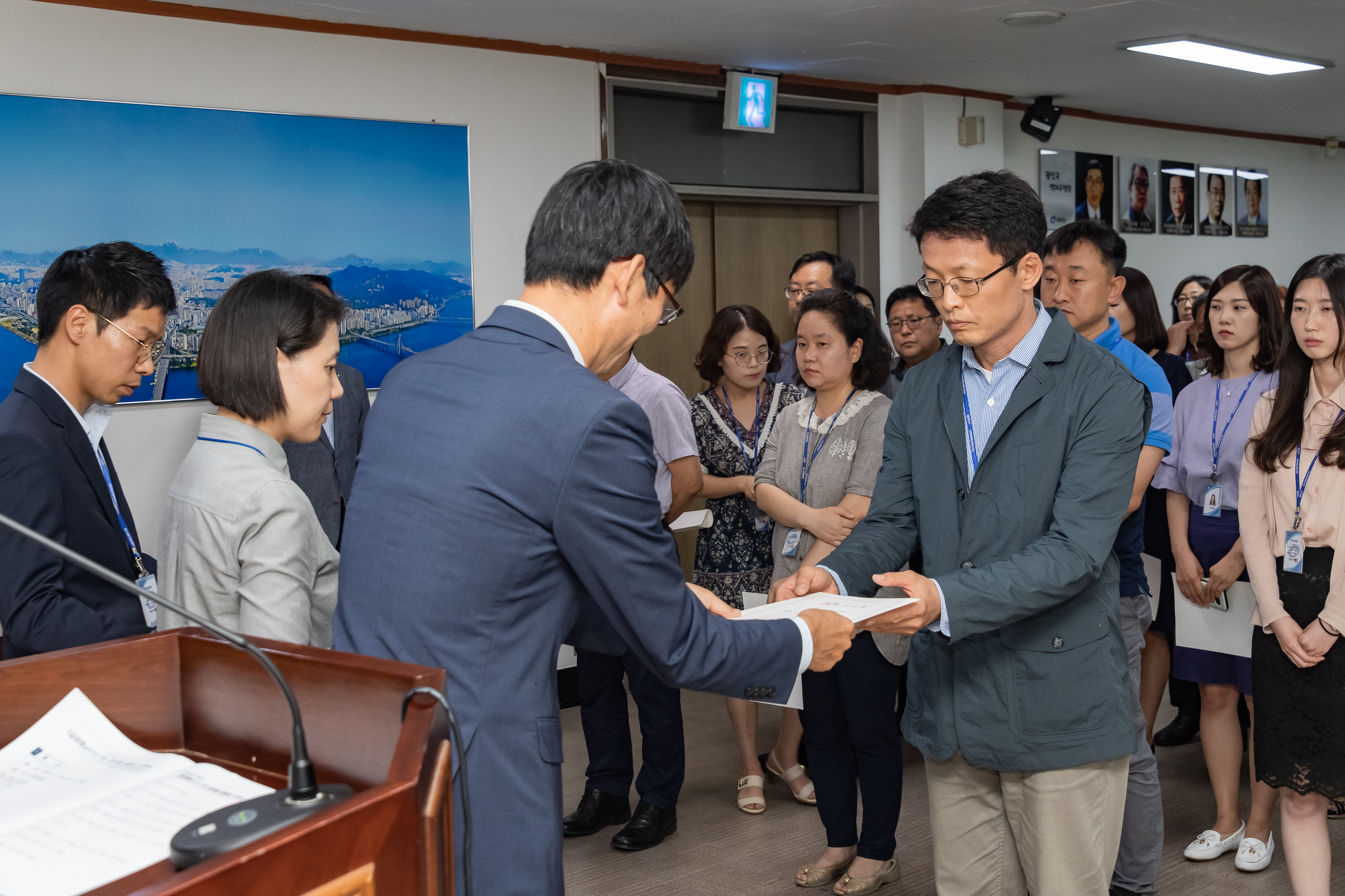 20190626-2019년 하반기 정기인사 발령장 수여식 20190626-85311_S_195754.jpg