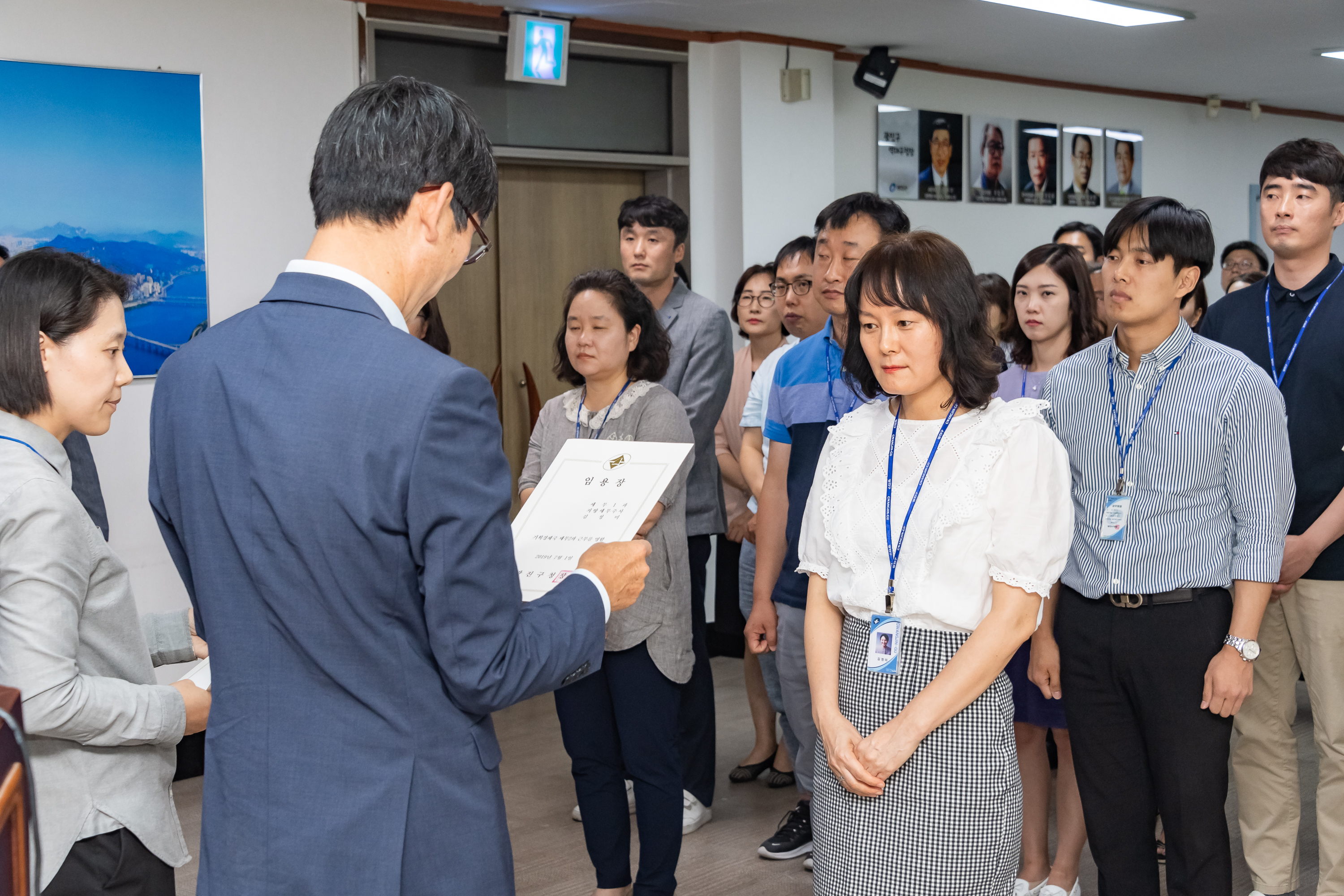 20190626-2019년 하반기 정기인사 발령장 수여식 20190626-84965_S_195700.jpg