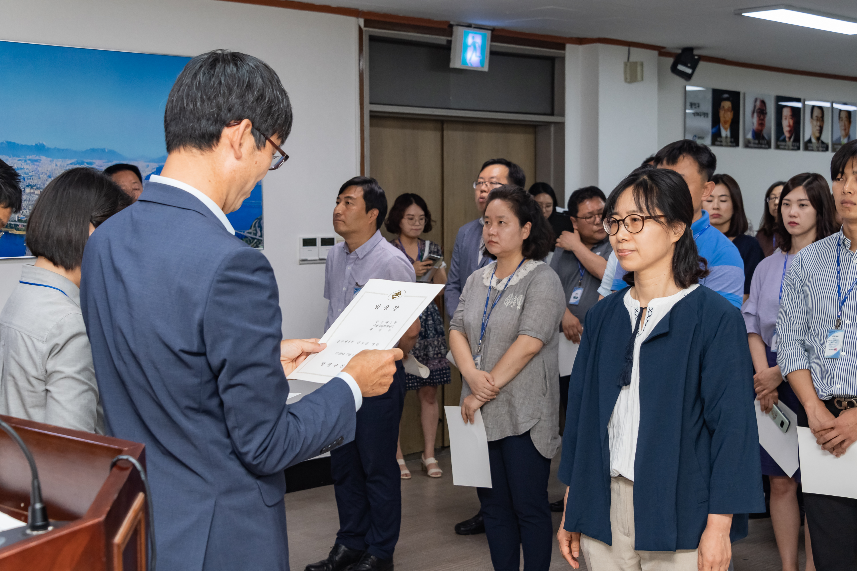 20190626-2019년 하반기 정기인사 발령장 수여식 20190626-85438_S_195810.jpg