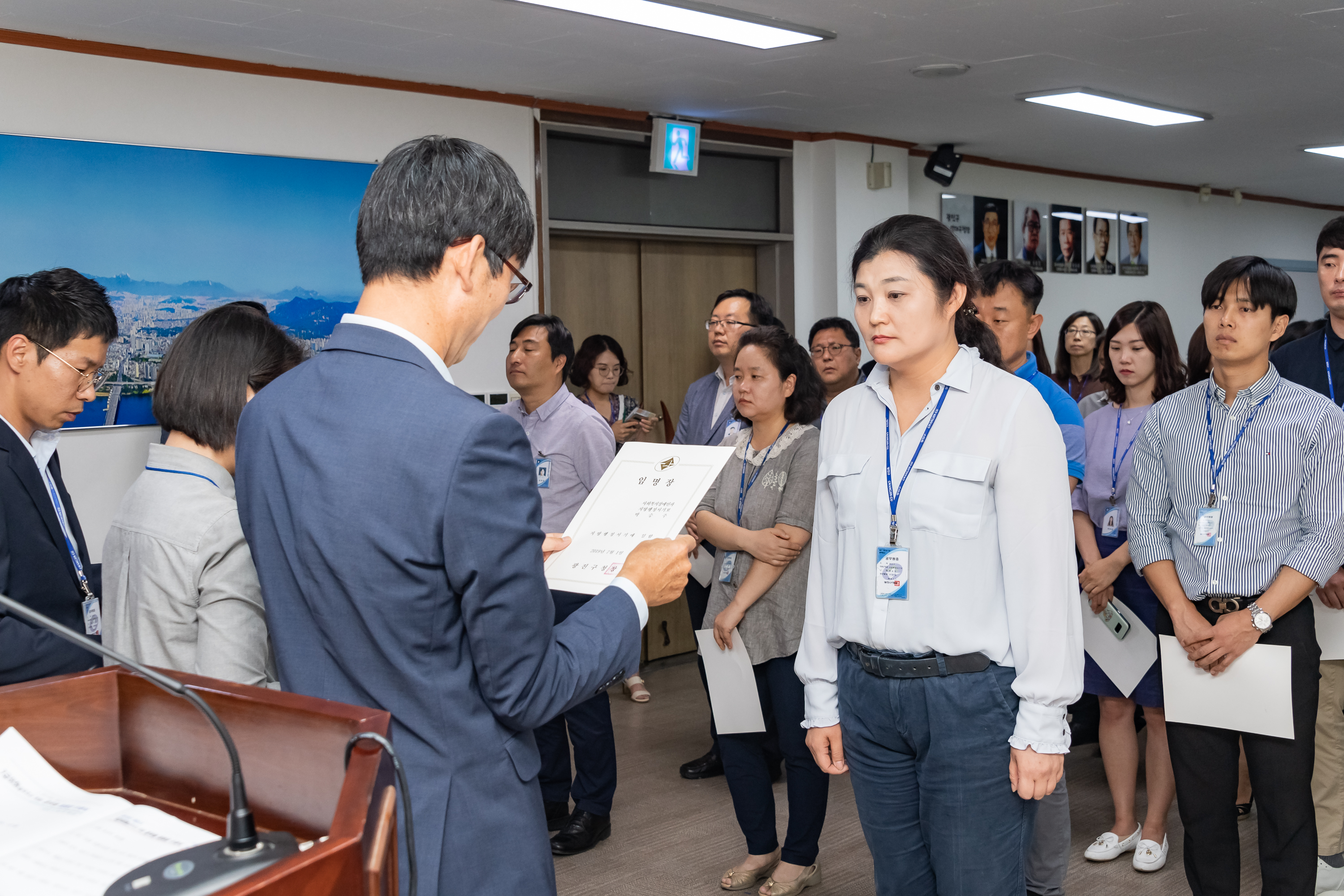 20190626-2019년 하반기 정기인사 발령장 수여식 20190626-85456_S_195812.jpg