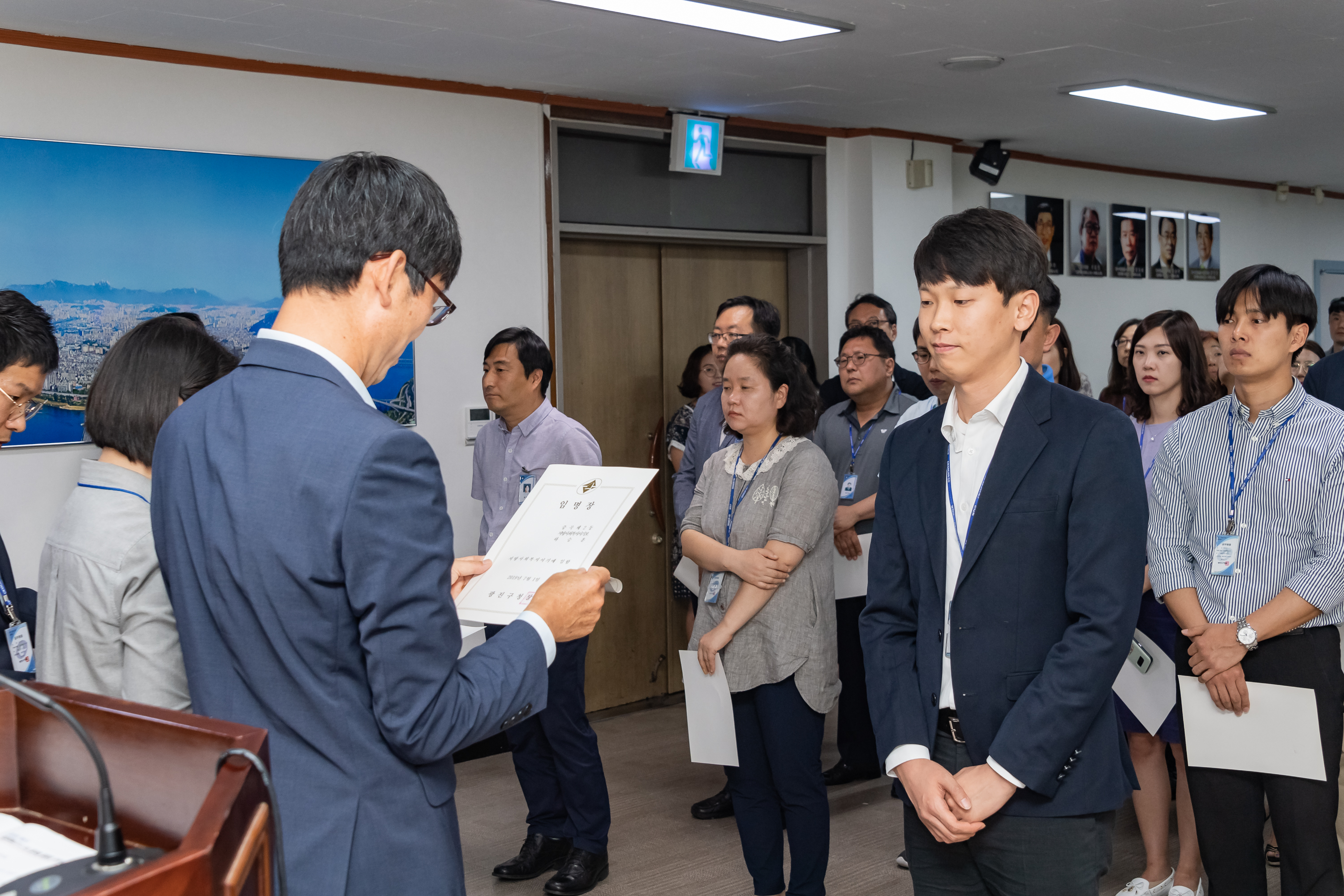 20190626-2019년 하반기 정기인사 발령장 수여식 20190626-85516_S_195821.jpg