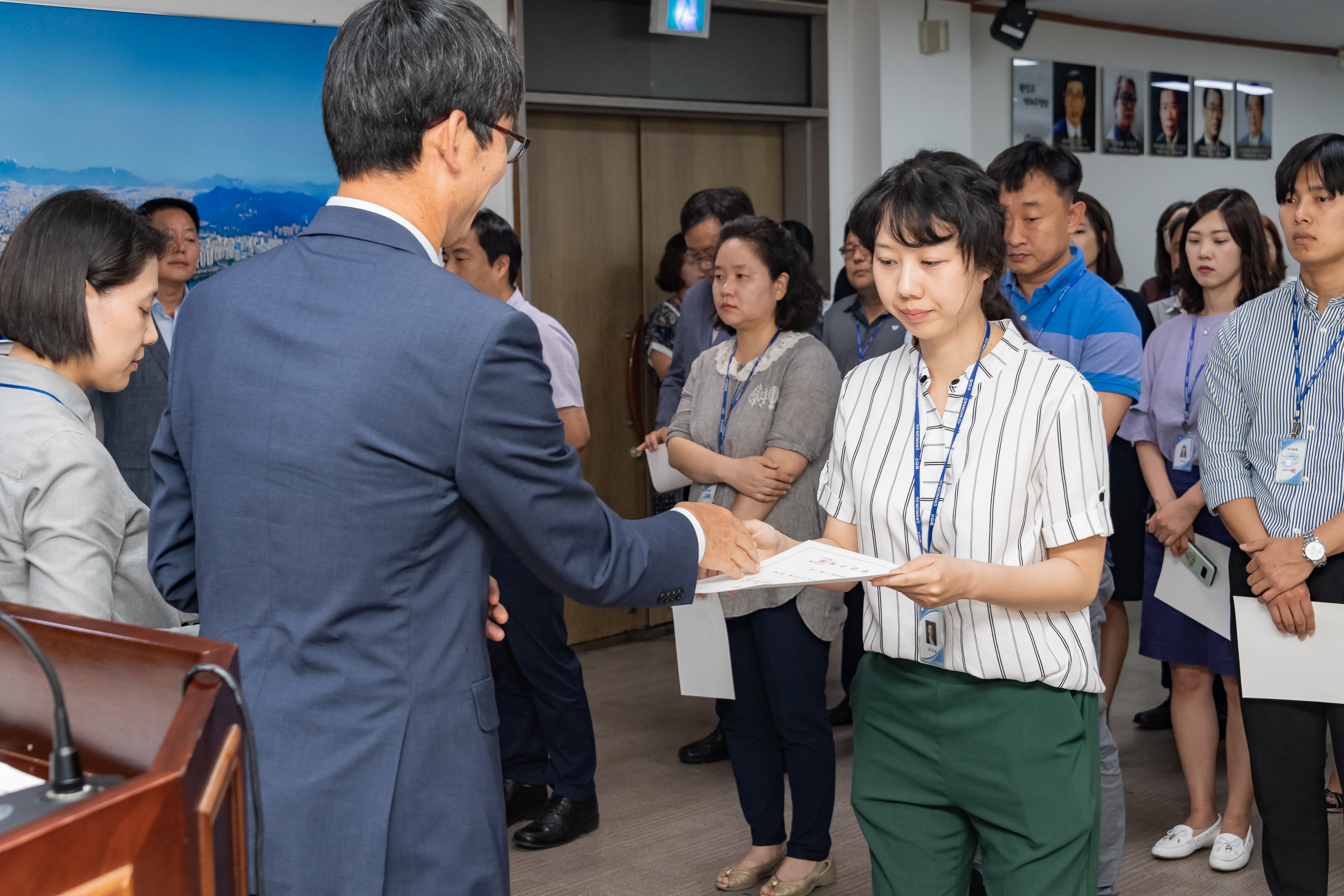 20190626-2019년 하반기 정기인사 발령장 수여식 20190626-85525_S_195822.jpg